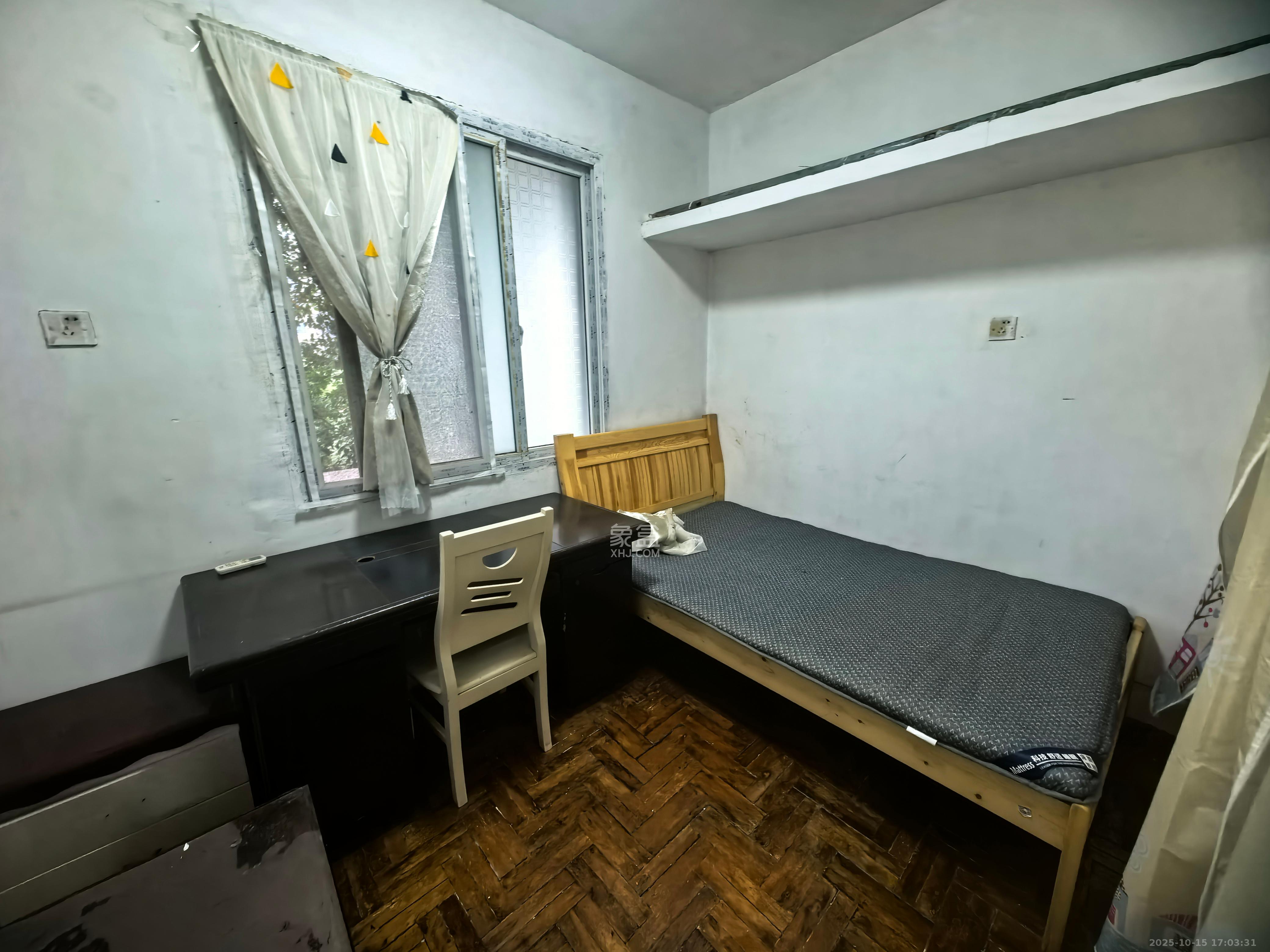 省劳卫所宿舍（职防院小区）  2室1厅1卫    1500.0元/月室内图