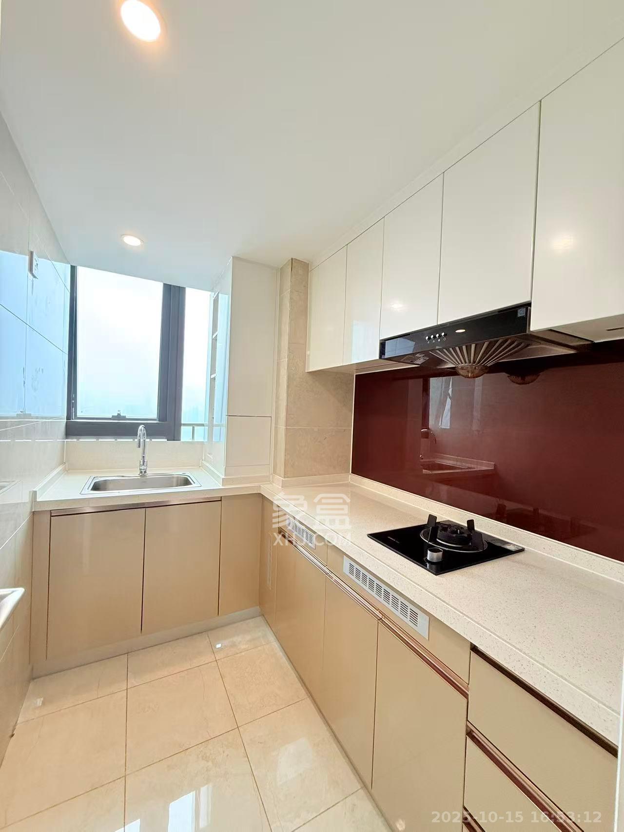 华远华时代  2室1厅1卫    3000.0元/月 华远华时代  2室1厅1卫    3000.0元/月室内图