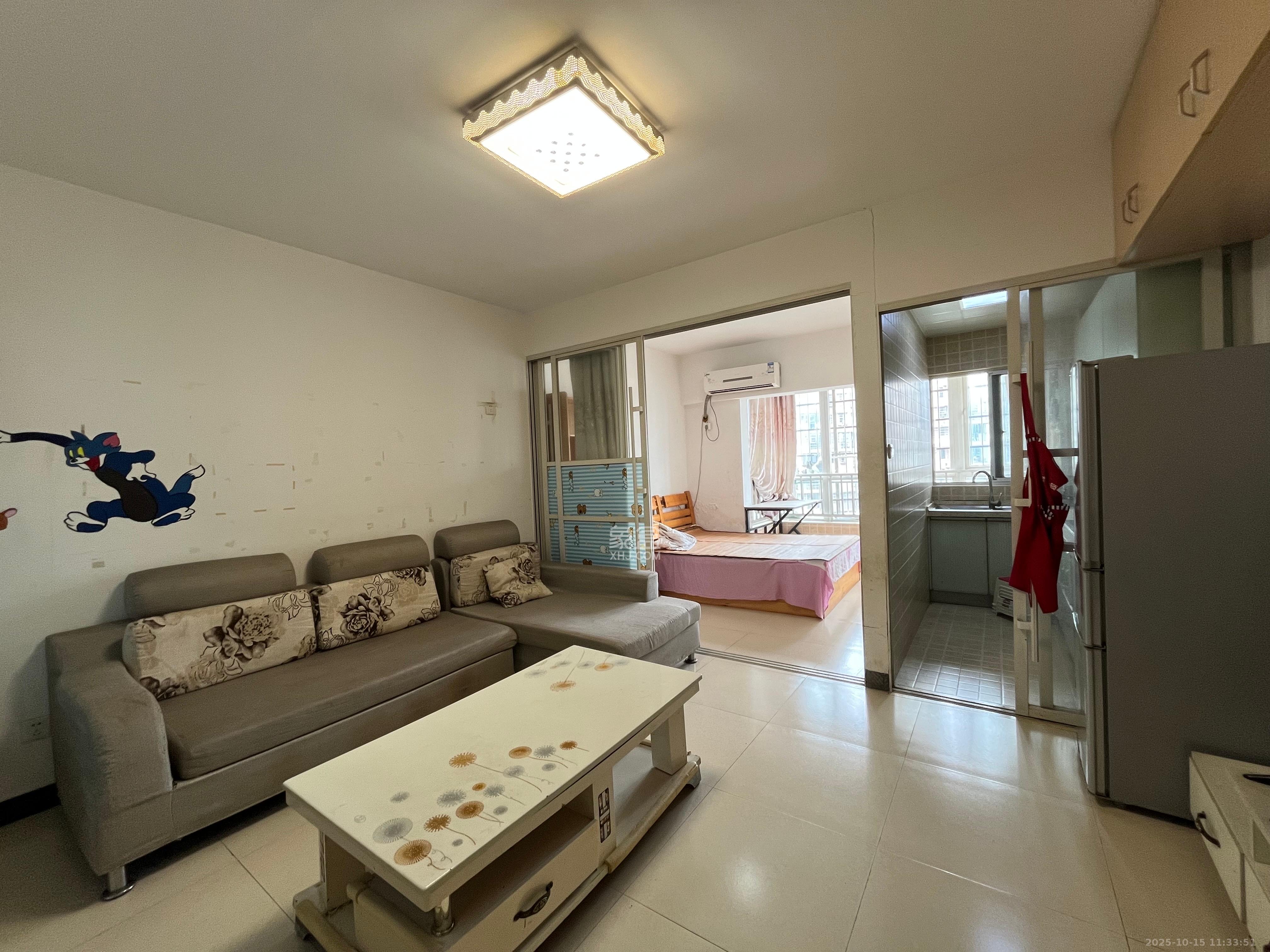 先锋东外滩  1室1厅1卫    1650.0元/月 先锋东外滩  1室1厅1卫    1650.0元/月室内图