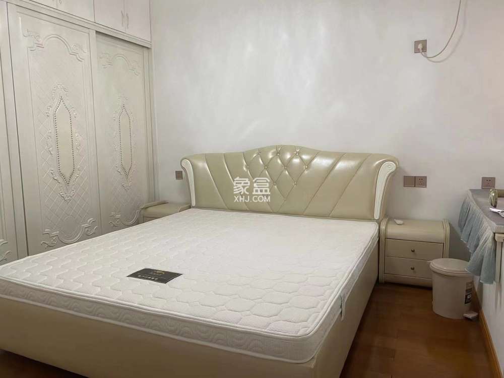 山水洲城华晨第一城 2室1厅1卫 43.8万 山水洲城华晨第一城 2室1厅1卫 43.8万室内图