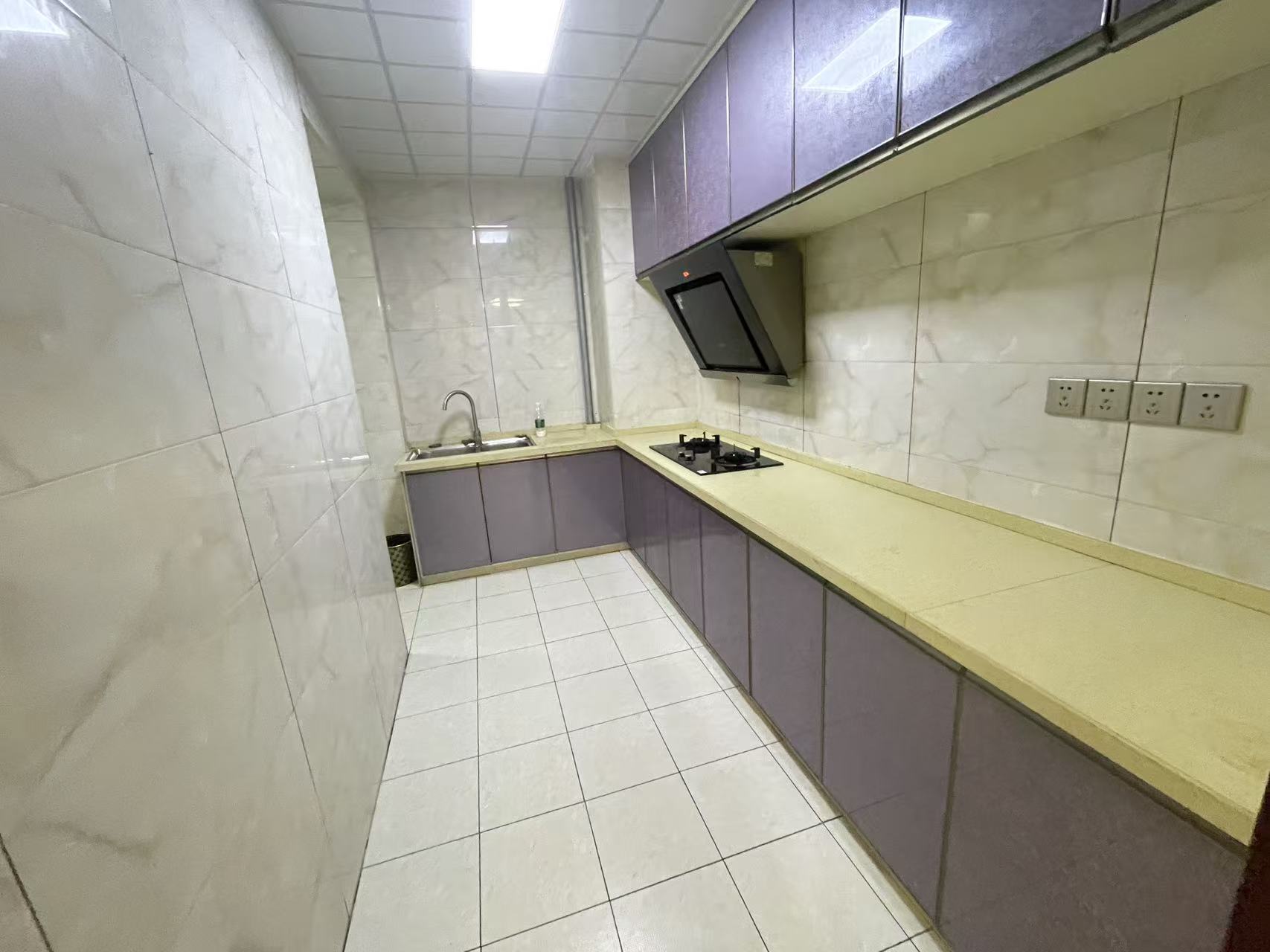 美的城一期 3室2厅2卫 53.8万 美的城一期 3室2厅2卫 53.8万室内图