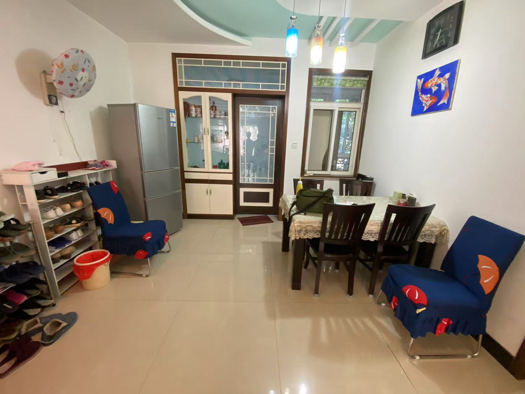 珠江丽园 4室2厅2卫 60.0万 珠江丽园 4室2厅2卫 60.0万室内图