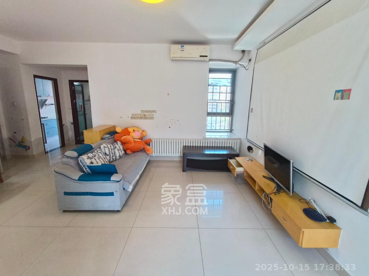 怡海星城  2室2厅1卫    1500.0元/月室内图