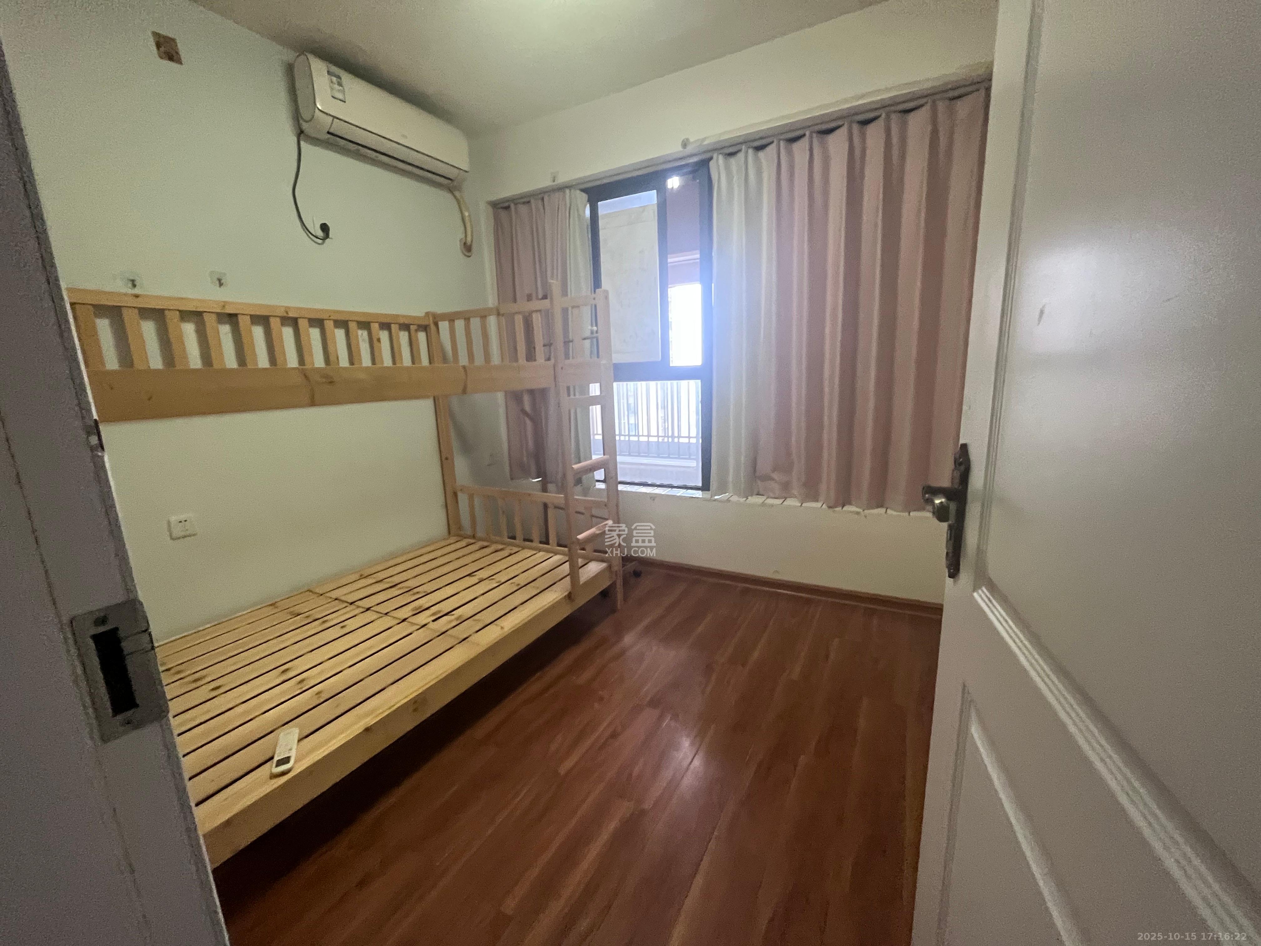 协信星澜汇  3室2厅2卫    3300.0元/月室内图