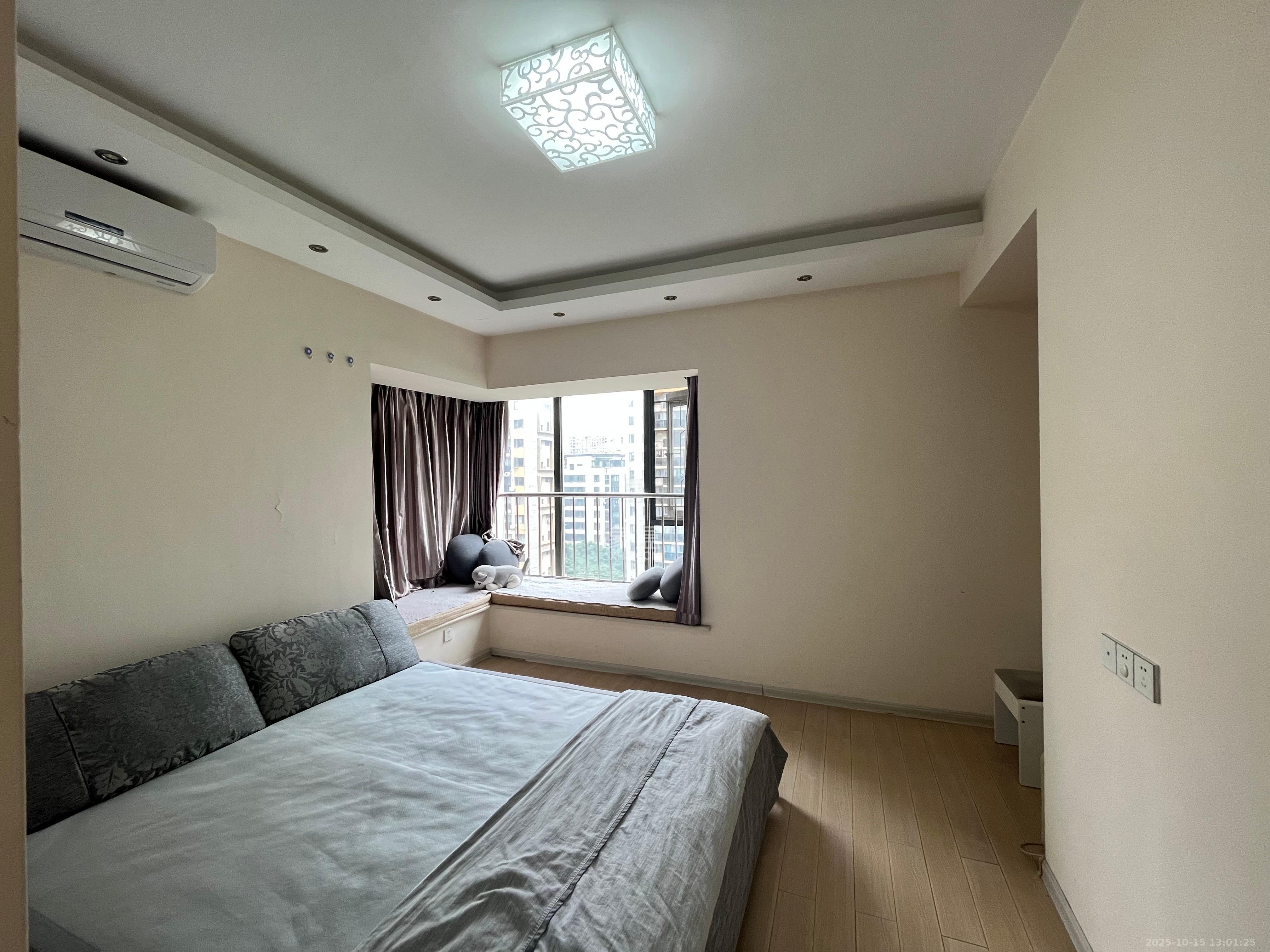 博林金谷  3室2厅2卫    3200.0元/月 博林金谷  3室2厅2卫    3200.0元/月室内图