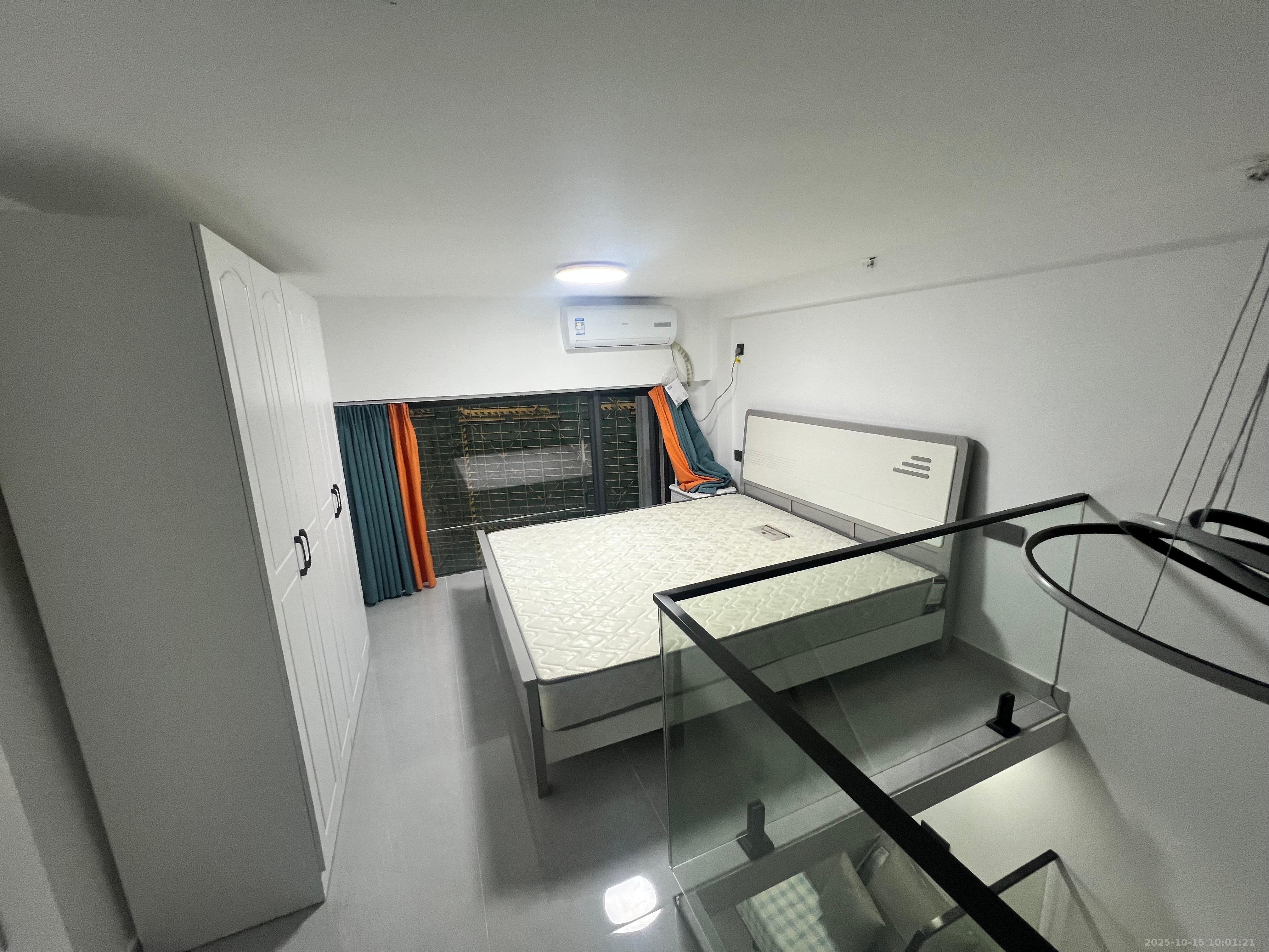 力高凤凰新天  2室1厅1卫    2400.0元/月室内图