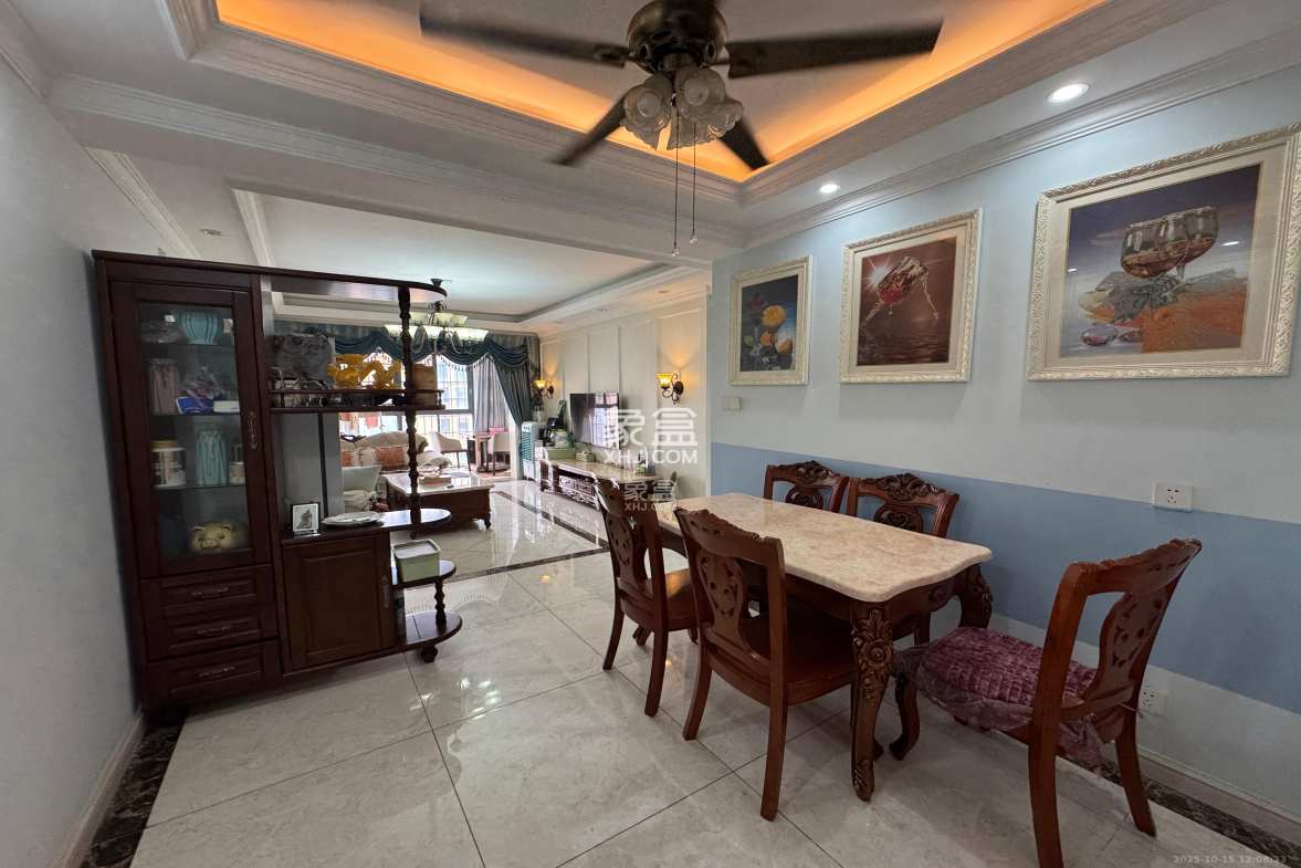 武广新都城(新都华府) 3室2厅1卫 1700.0元/月 武广新都城(新都华府) 3室2厅1卫 1700.0元/月室内图