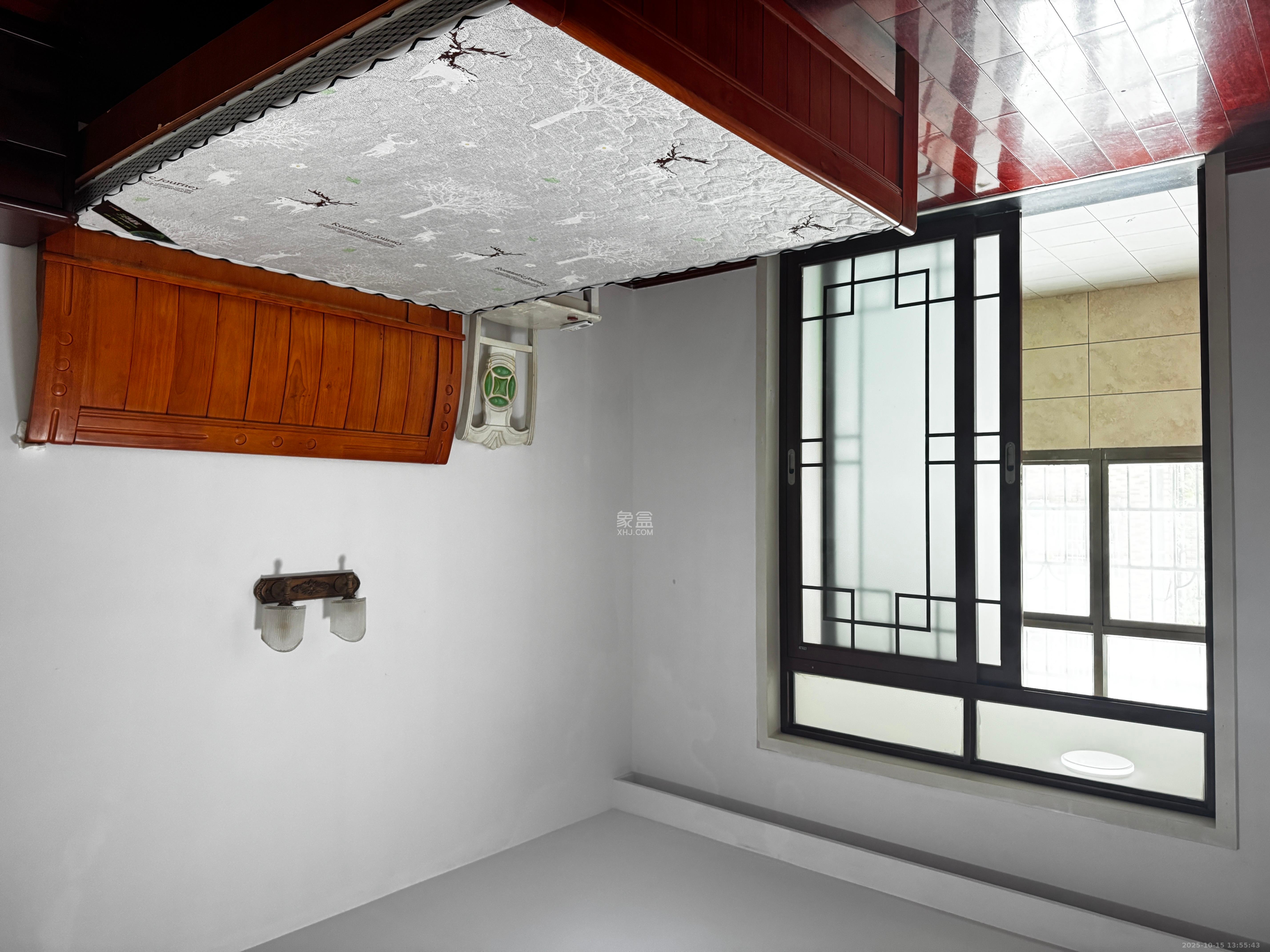 白田安置小区 3室2厅2卫 2500.0元/月 白田安置小区 3室2厅2卫 2500.0元/月室内图