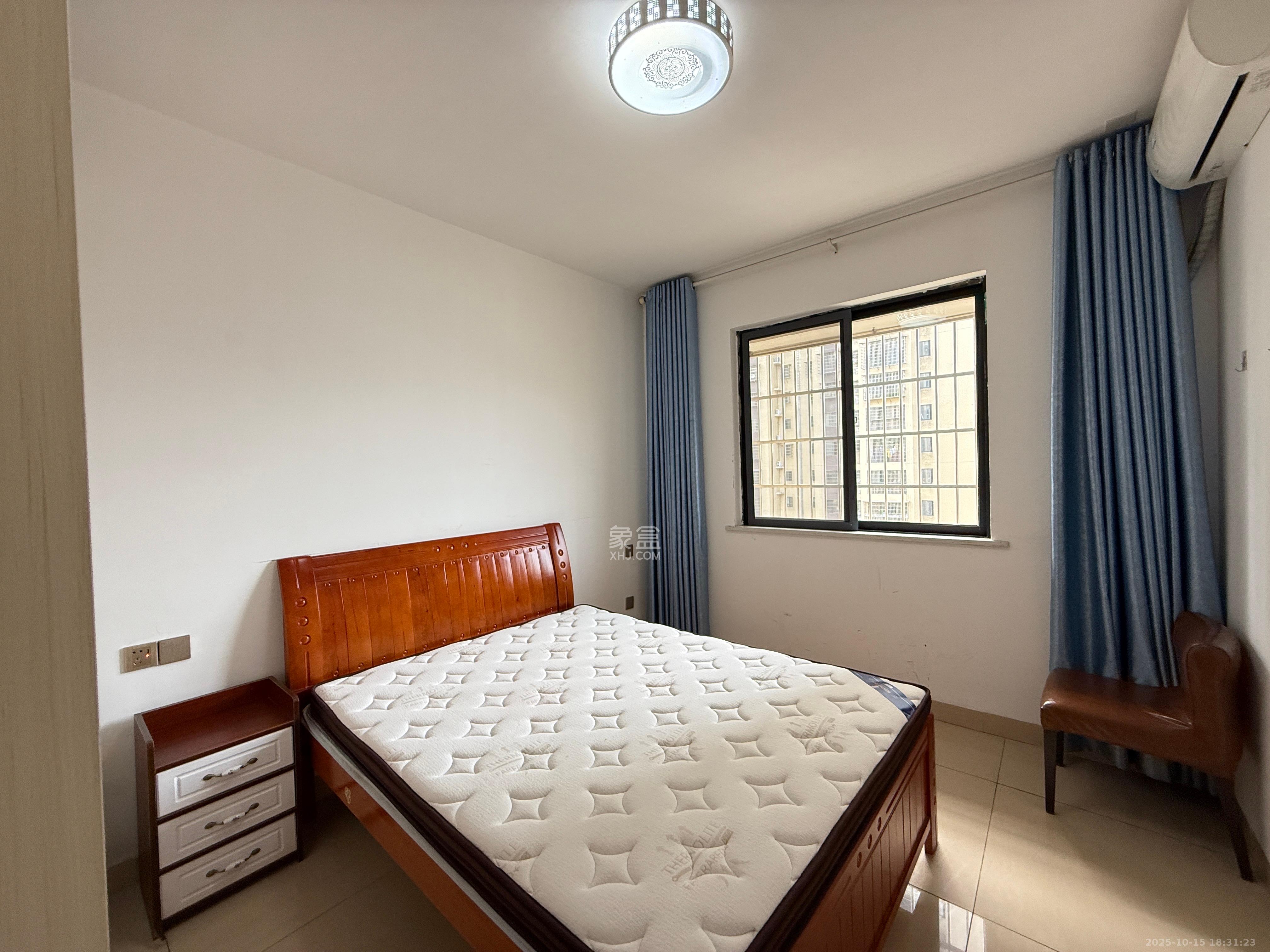 金富星城 1室2厅1卫 1500.0元/月 金富星城 1室2厅1卫 1500.0元/月室内图