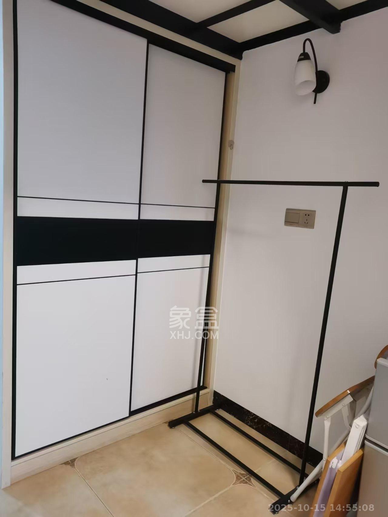 叠彩兰亭  1室1厅1卫    1200.0元/月室内图