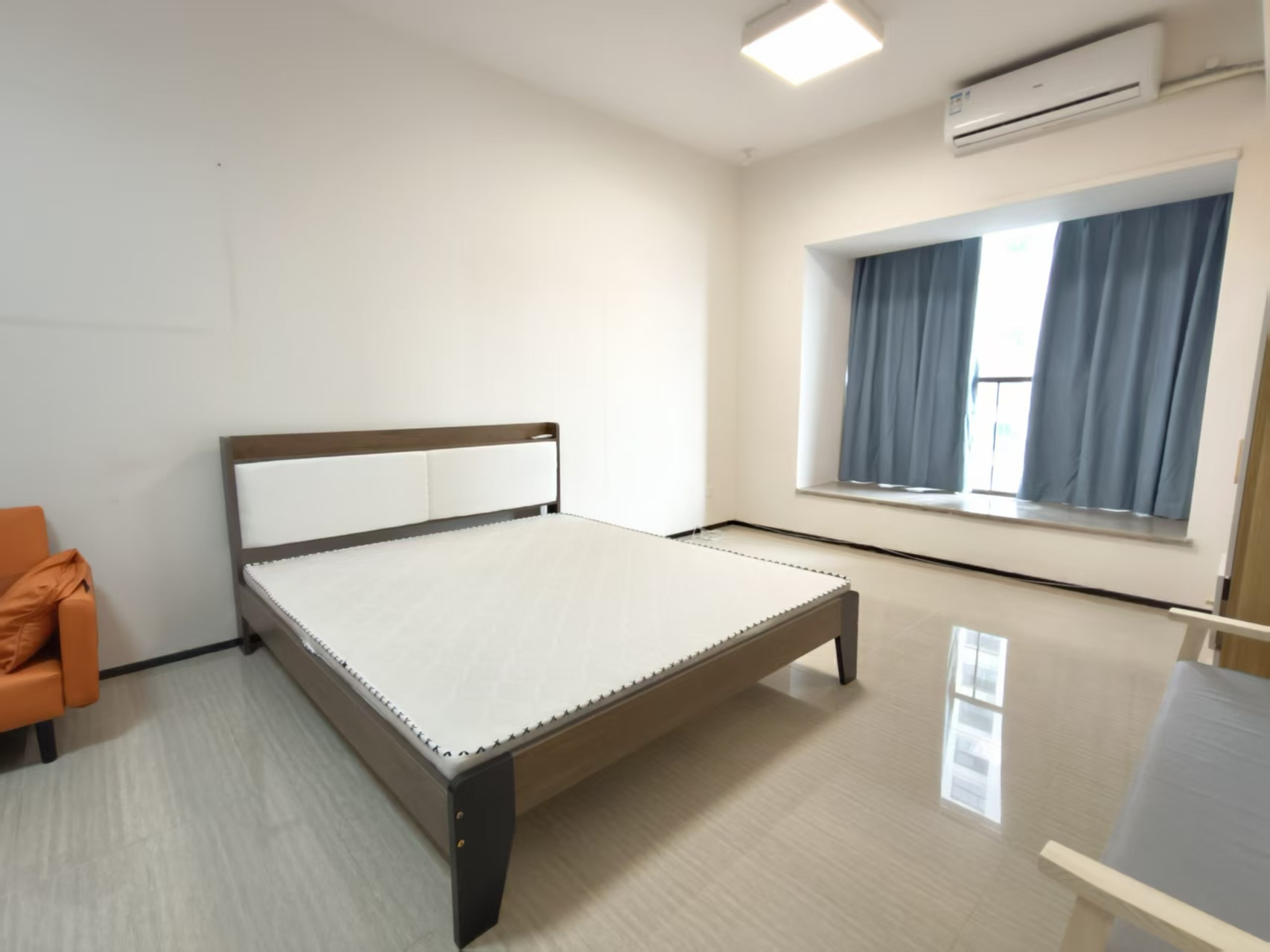 恒大外滩 1室1厅1卫 2000.0元/月 恒大外滩 1室1厅1卫 2000.0元/月室内图