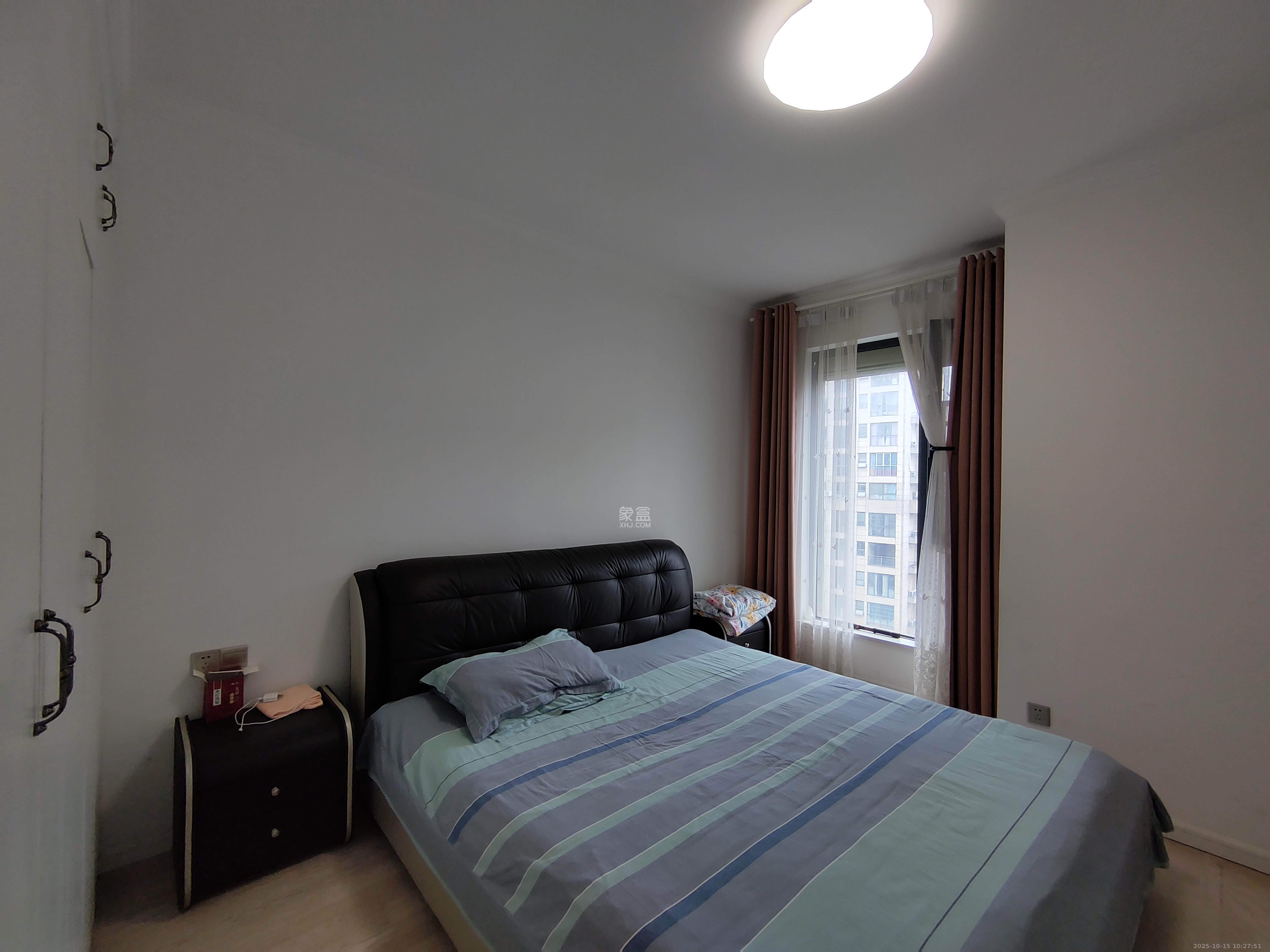 明发国际城 3室2厅1卫 2100.0元/月 明发国际城 3室2厅1卫 2100.0元/月室内图