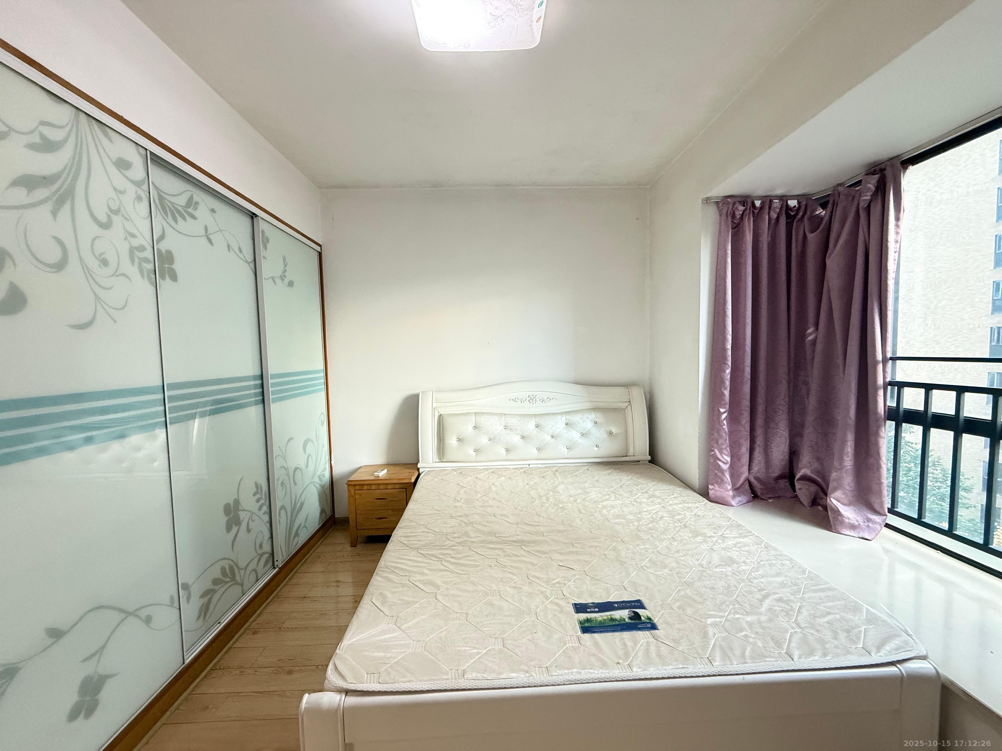 湘府9号  2室1厅1卫    1800.0元/月 湘府9号  2室1厅1卫    1800.0元/月室内图