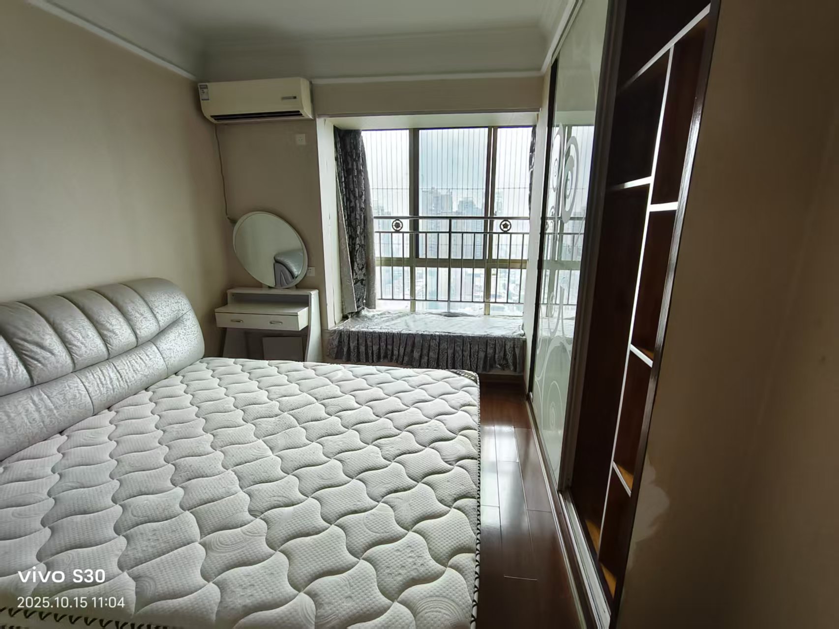 锦绣明珠  1室0厅0卫    1400.0元/月室内图