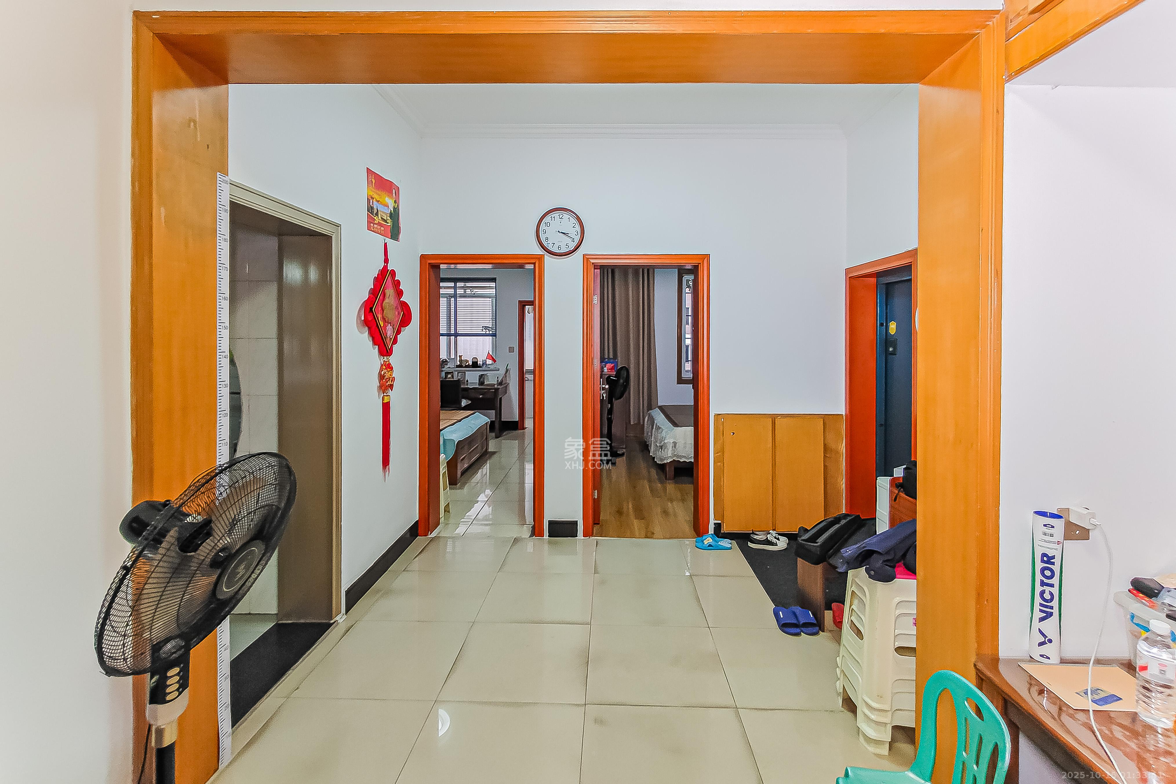 湘农桥社区  3室2厅1卫    86.8万客厅