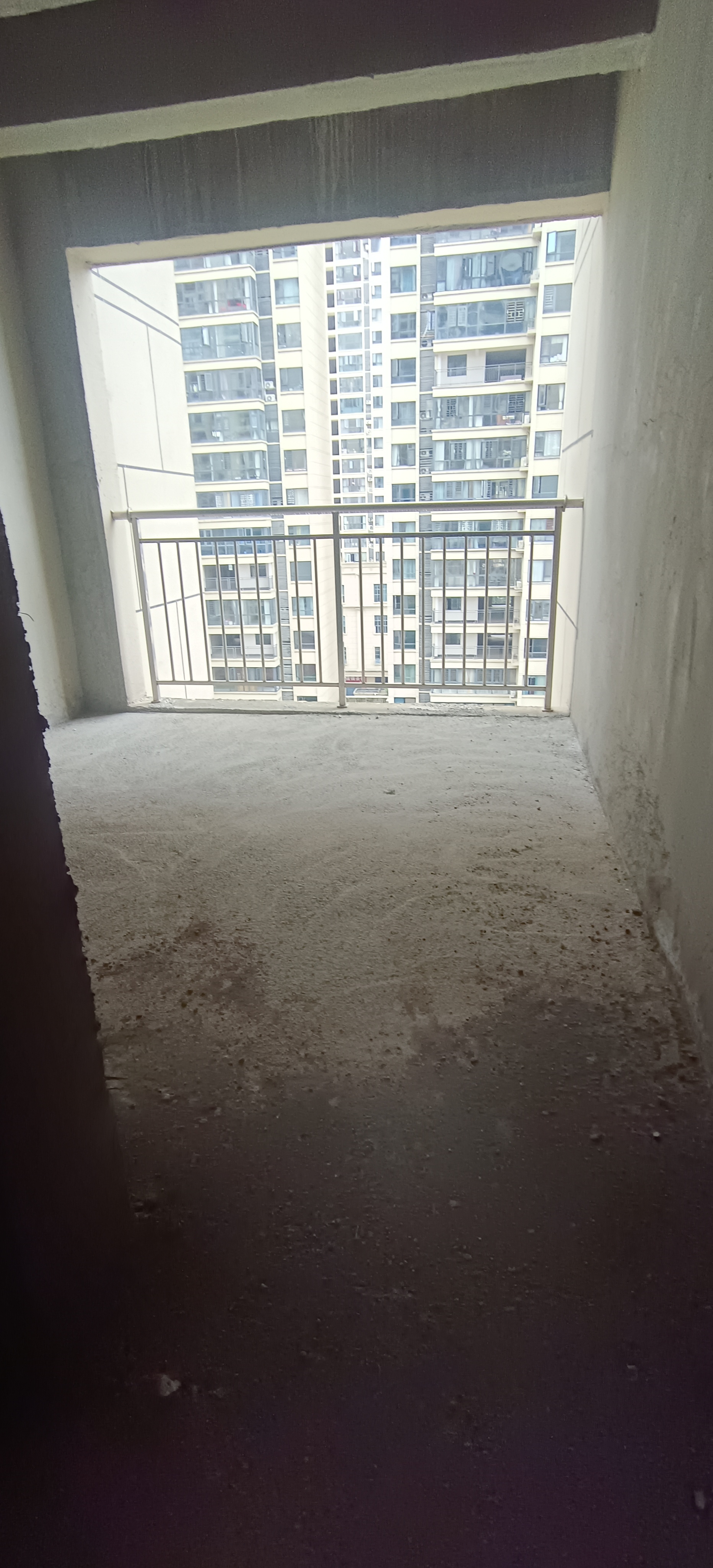 五江碧桂园城市广场 4室2厅2卫 72.0万 五江碧桂园城市广场 4室2厅2卫 72.0万客厅