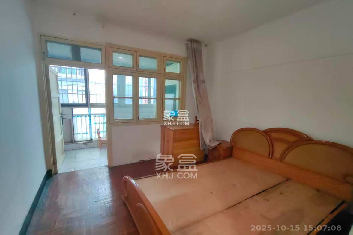 工商所宿舍(上碧湘街30号) 2室1厅1卫 2400.0元/月 工商所宿舍(上碧湘街30号) 2室1厅1卫 2400.0元/月室内图