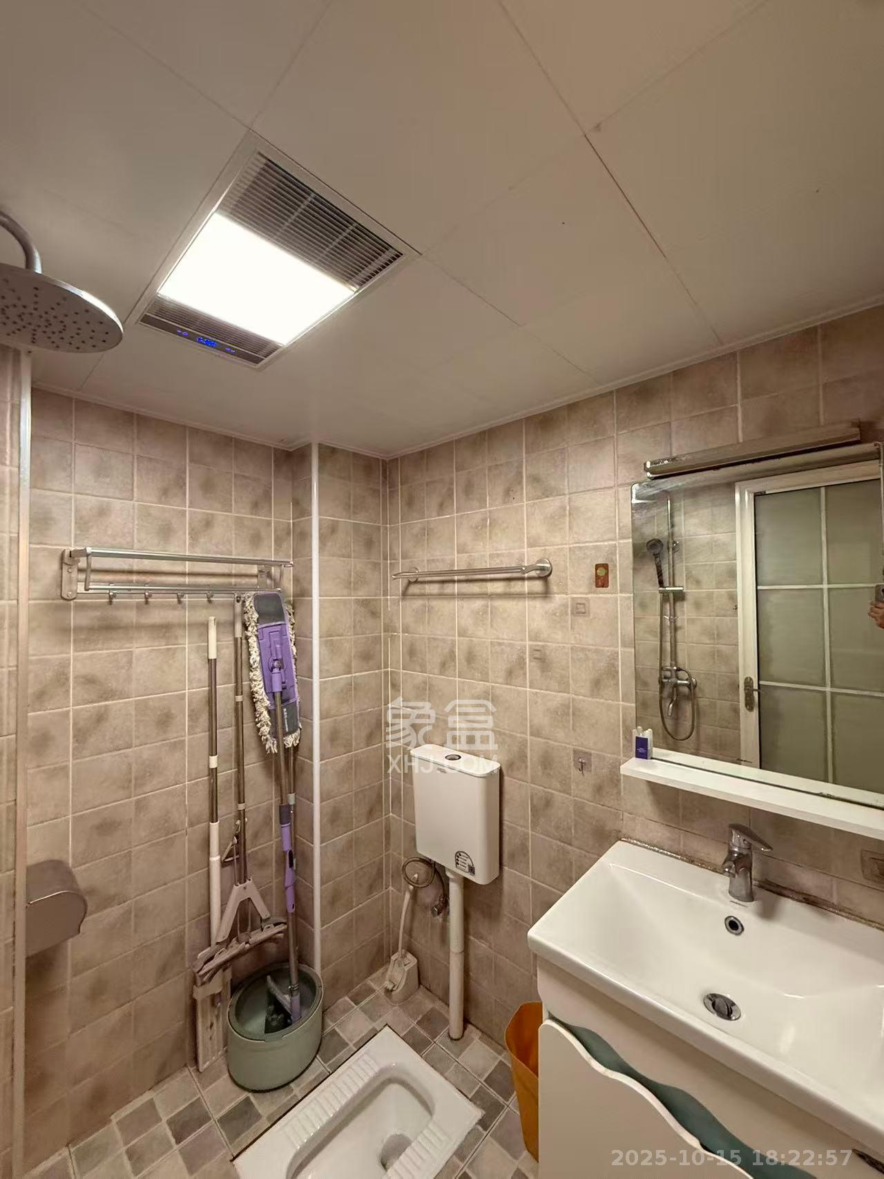 协信星澜汇  2室1厅1卫    2800.0元/月室内图