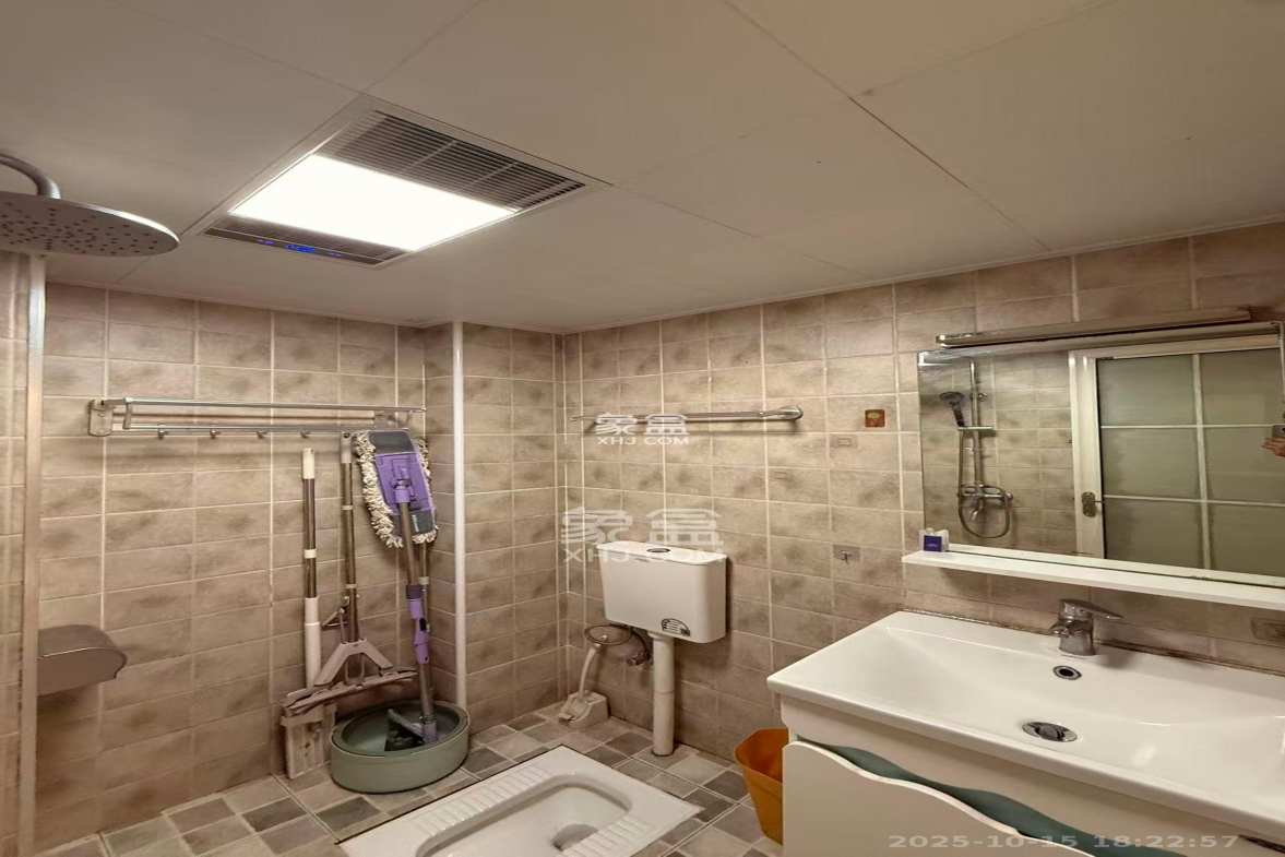 协信星澜汇 2室1厅1卫 2800.0元/月 协信星澜汇 2室1厅1卫 2800.0元/月室内图