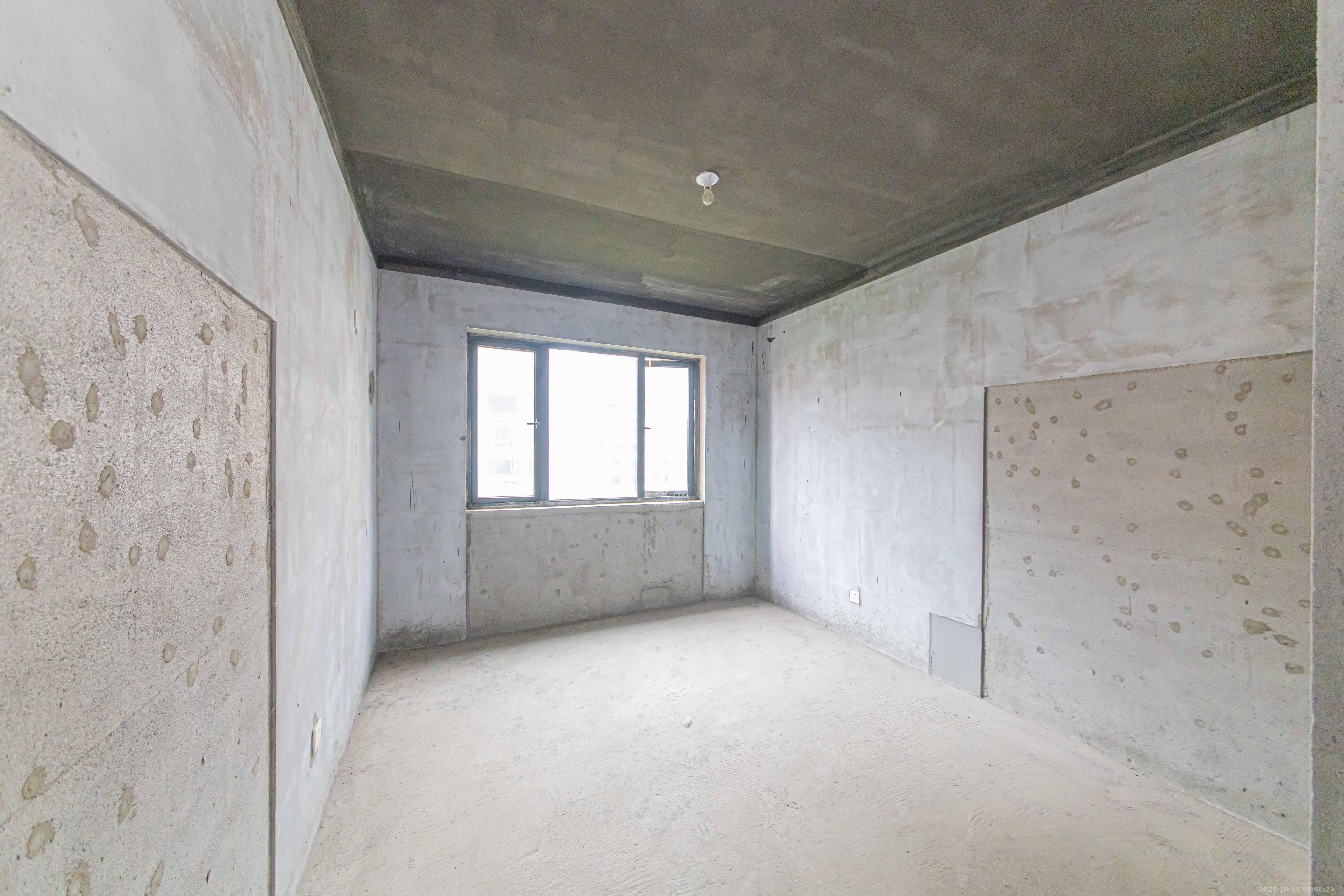 鑫远玲珑 3室2厅1卫 105.0万 鑫远玲珑 3室2厅1卫 105.0万卧室