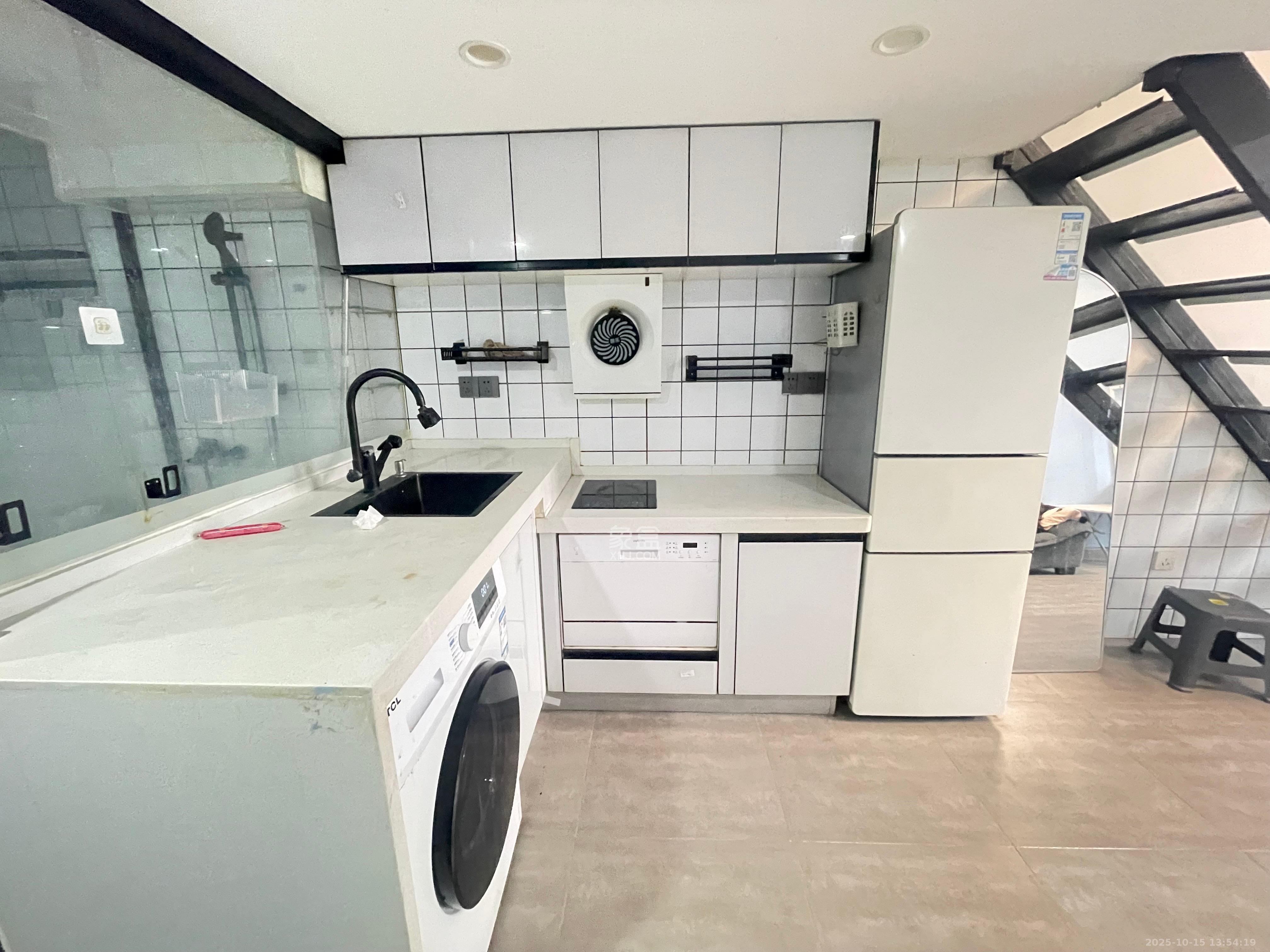 尚都美寓 1室1厅1卫 1550.0元/月 尚都美寓 1室1厅1卫 1550.0元/月室内图