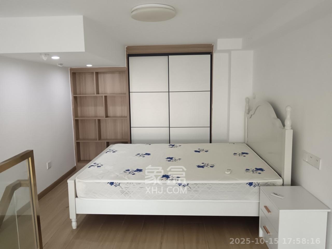 新长海D1站 1室1厅1卫 1600.0元/月 新长海D1站 1室1厅1卫 1600.0元/月室内图