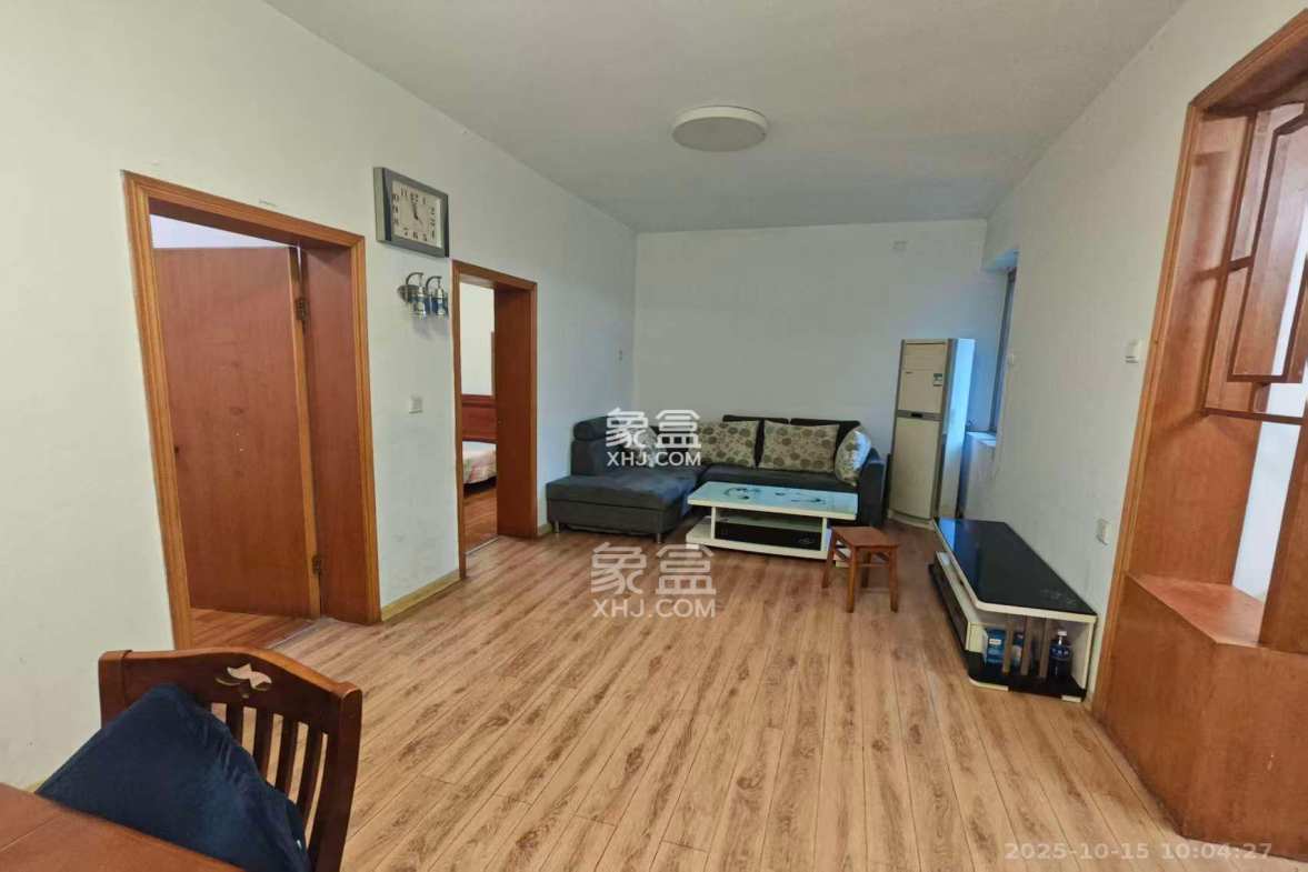 省水院宿舍 2室2厅1卫 1800.0元/月 省水院宿舍 2室2厅1卫 1800.0元/月室内图