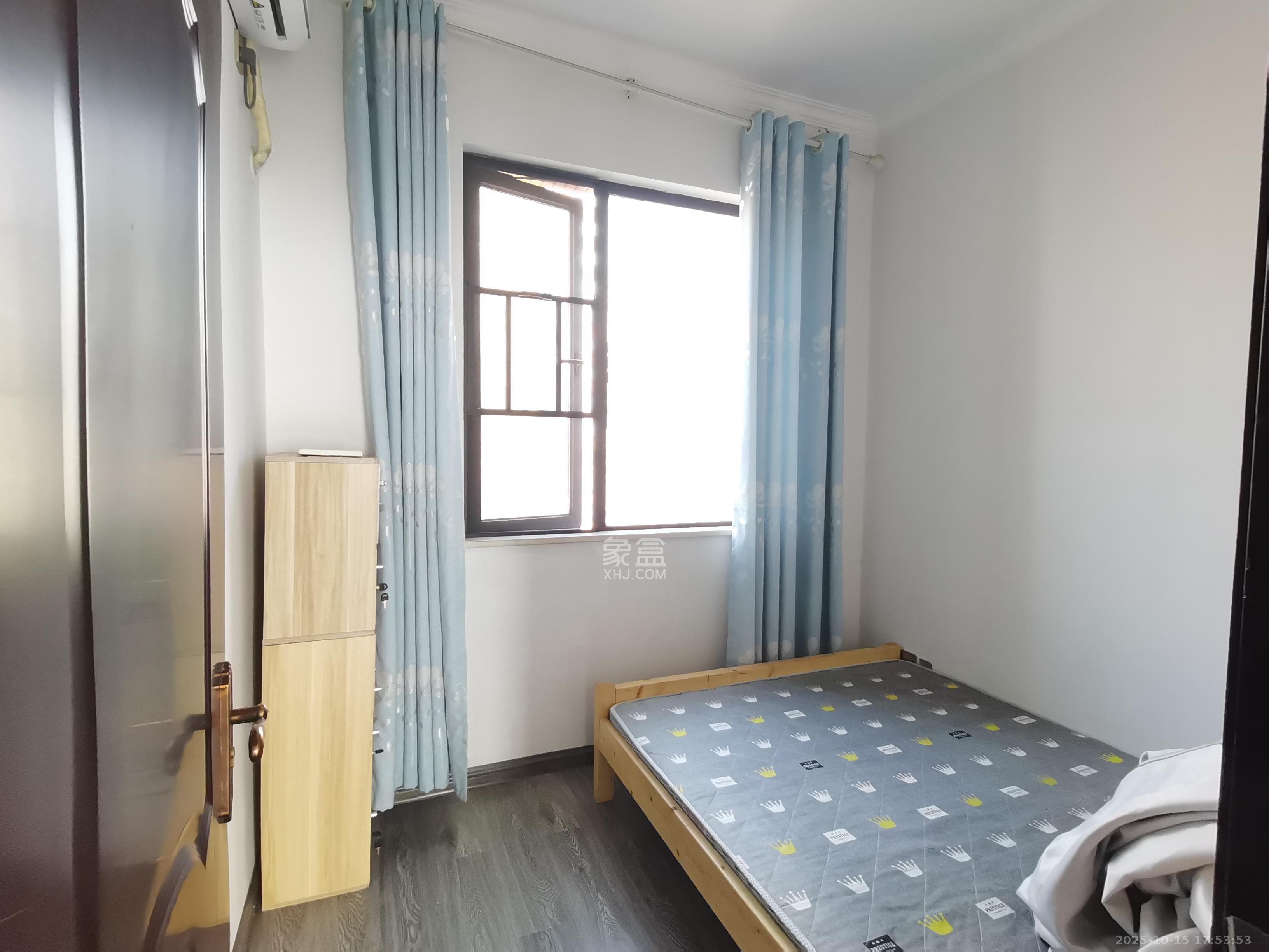 保利西海岸A区 4室2厅2卫 4500.0元/月 保利西海岸A区 4室2厅2卫 4500.0元/月室内图