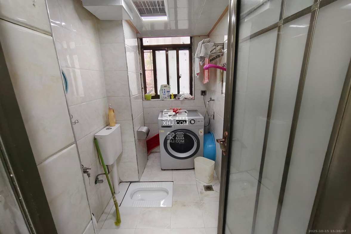 马王堆汽配城  3室2厅1卫    2200.0元/月 马王堆汽配城  3室2厅1卫    2200.0元/月室内图