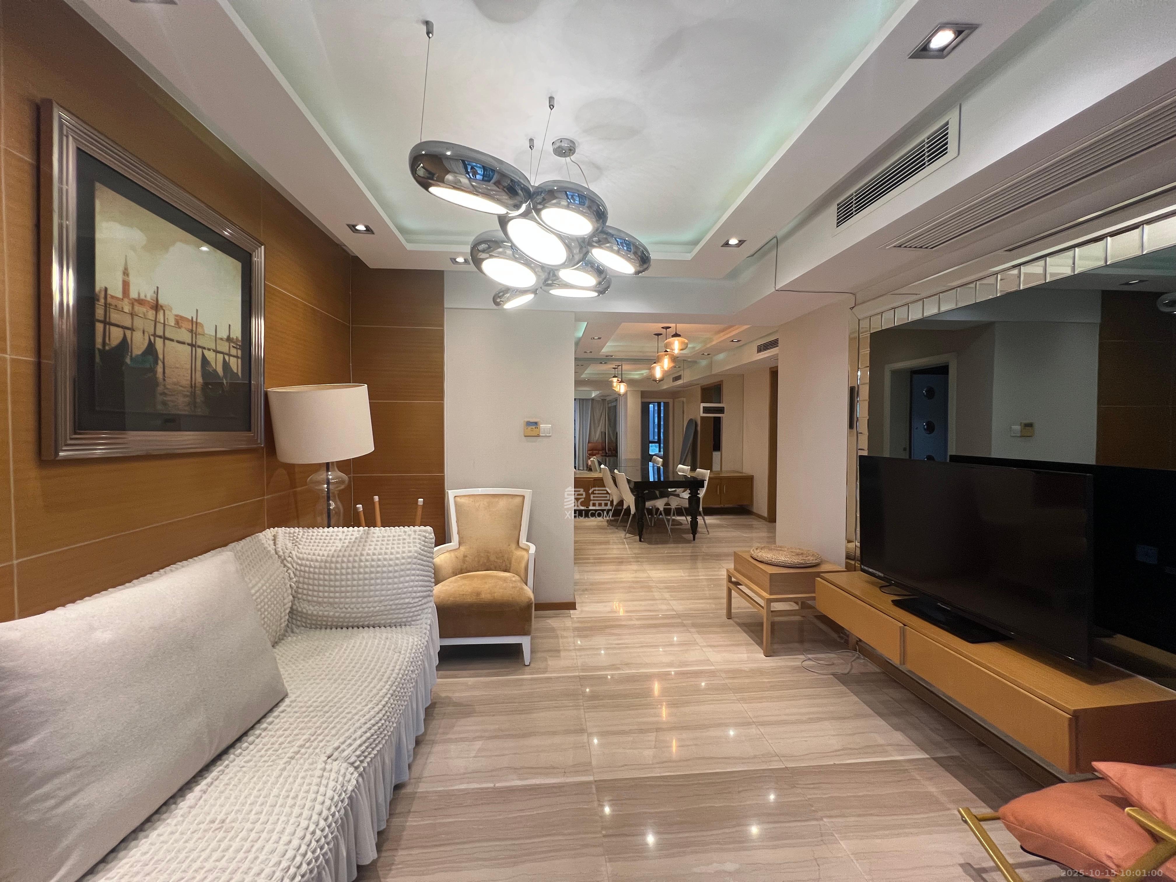 湘江雅颂居  2室2厅2卫    2600.0元/月 湘江雅颂居  2室2厅2卫    2600.0元/月室内图