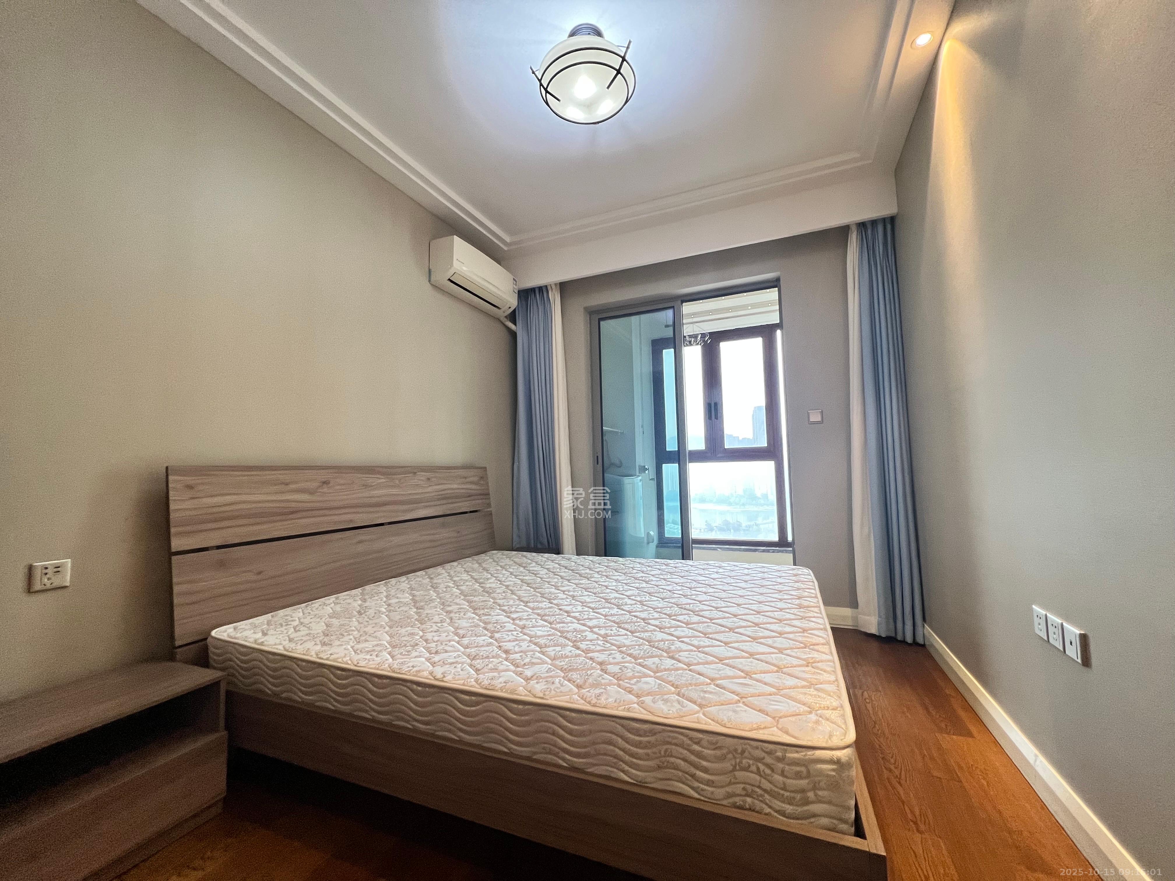 梅溪湖金茂府(金茂广场)(金茂览秀城)  2室2厅2卫    4000.0元/月 梅溪湖金茂府(金茂广场)(金茂览秀城)  2室2厅2卫    4000.0元/月室内图