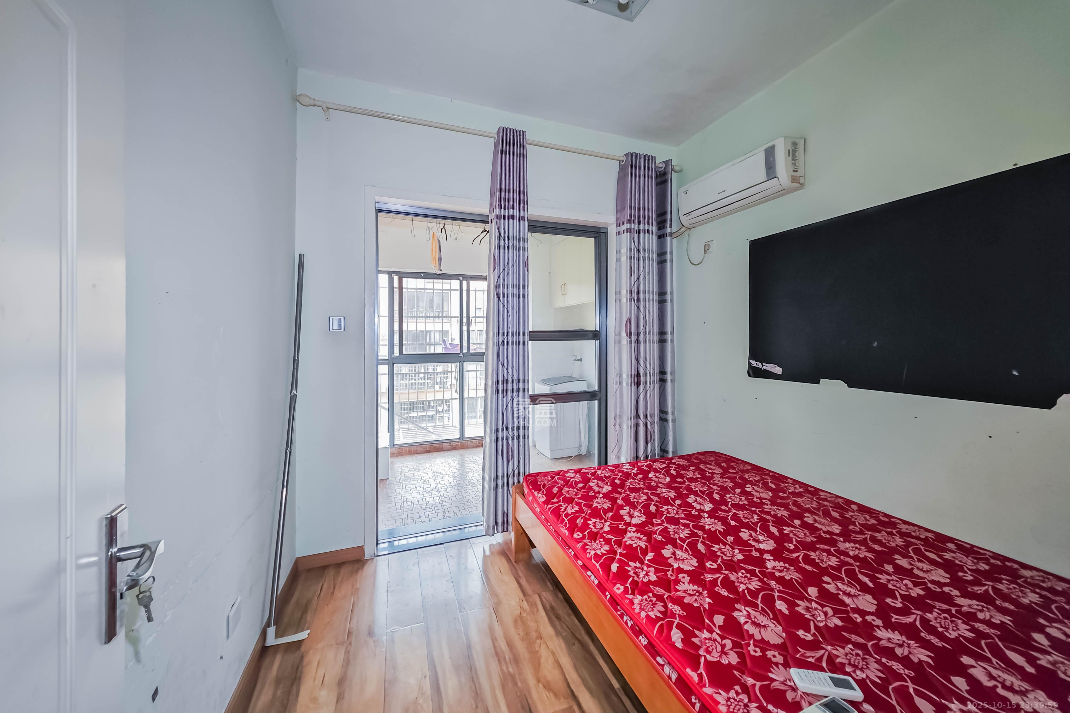 中城丽景香山园  3室2厅2卫    98.0万 中城丽景香山园  3室2厅2卫    98.0万其他