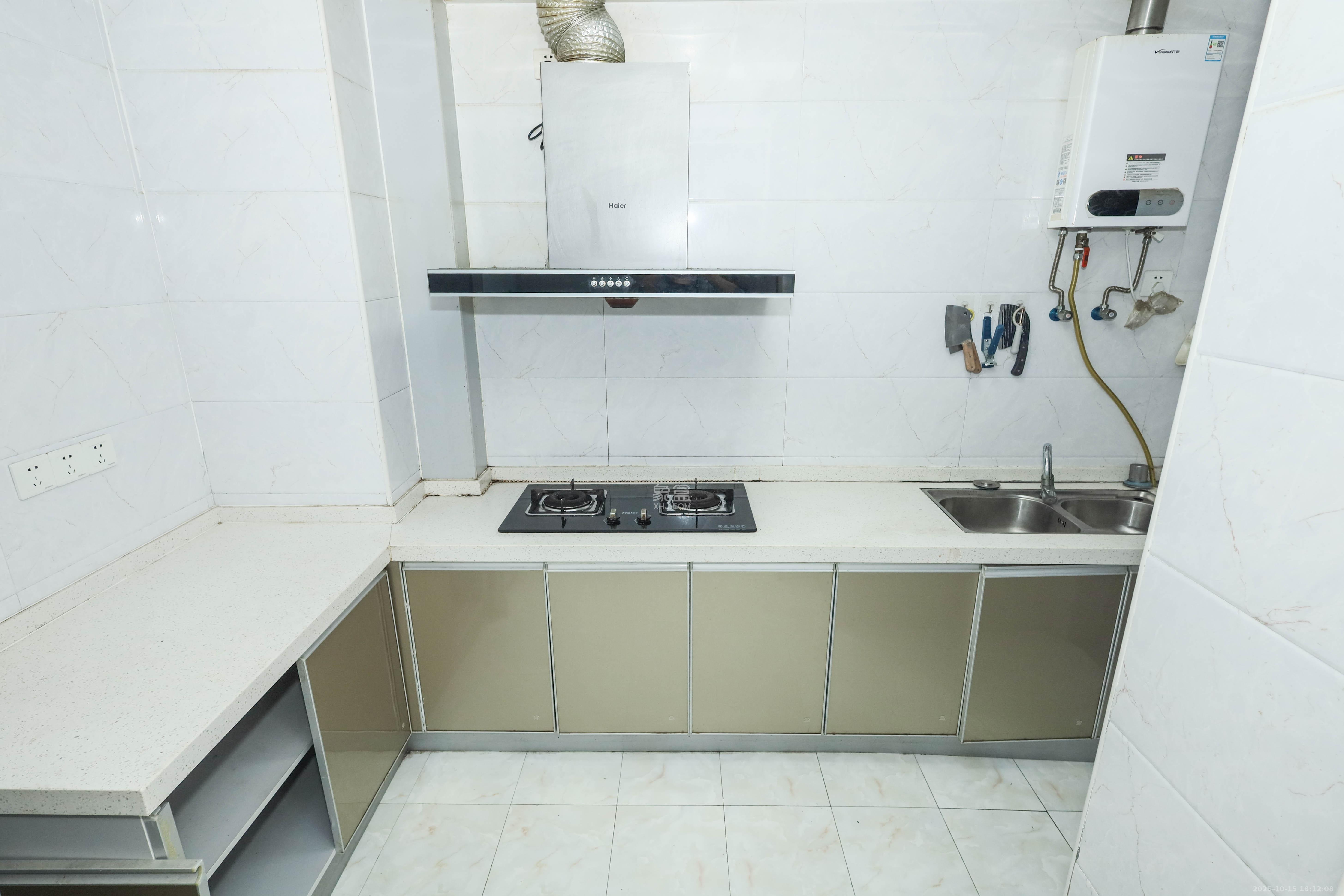 梅溪湖合能璞丽  3室2厅2卫    108.8万 梅溪湖合能璞丽  3室2厅2卫    108.8万厨房