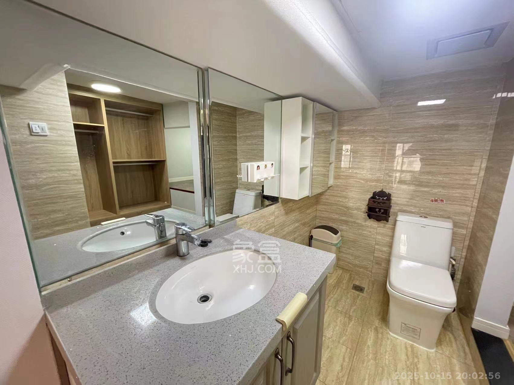 洋湖时代  1室1厅2卫    1800.0元/月室内图