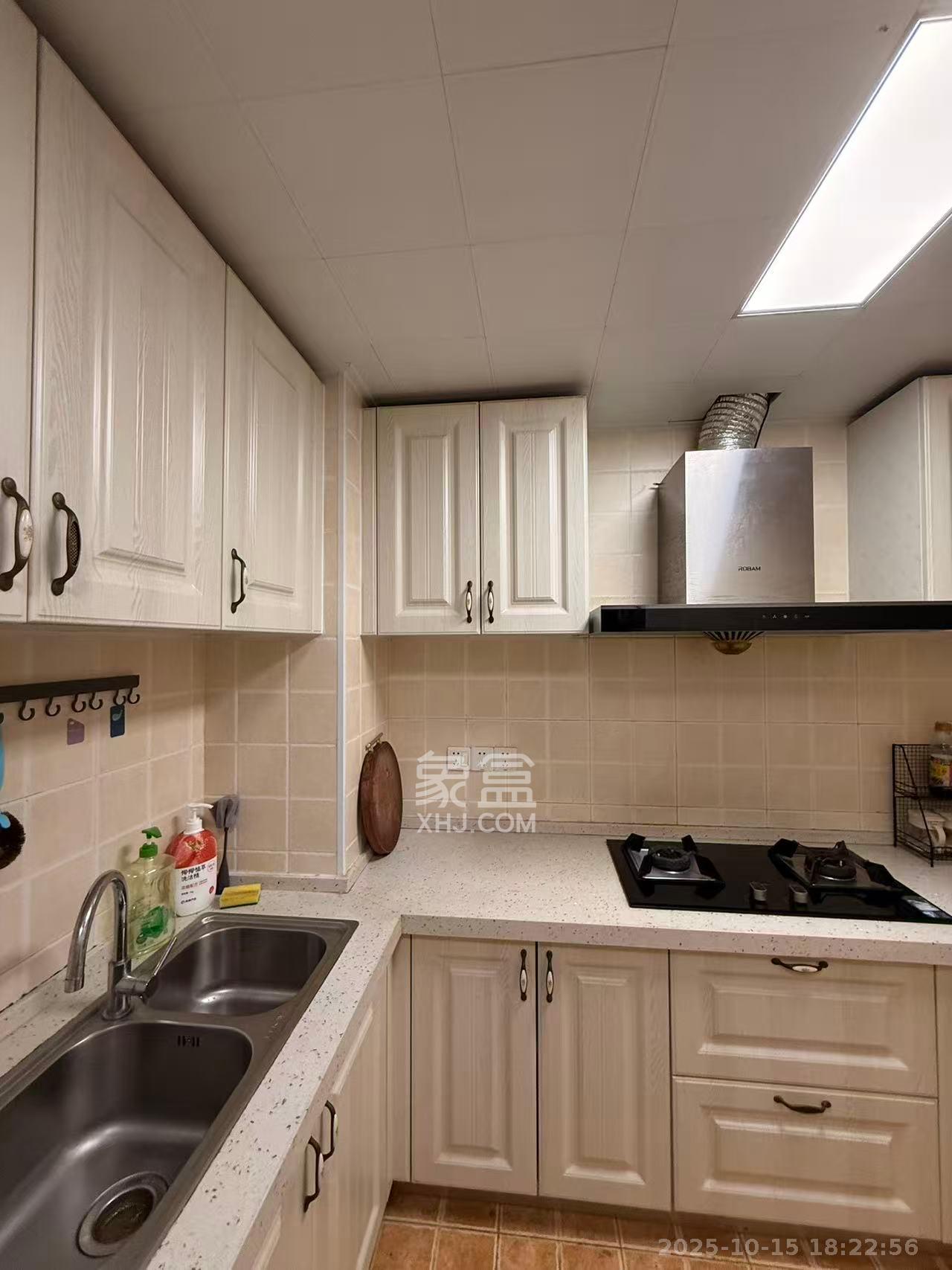 协信星澜汇  2室1厅1卫    2800.0元/月室内图