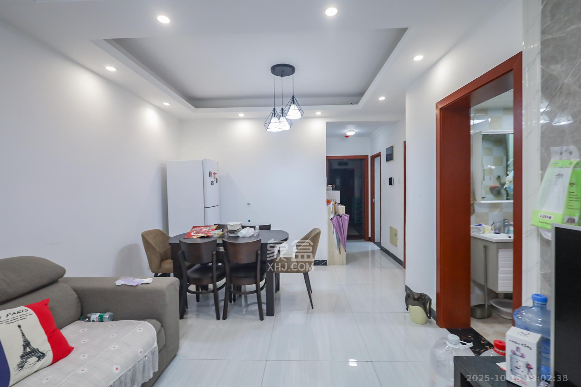 保利西海岸B区  3室2厅1卫    126.0万 保利西海岸B区  3室2厅1卫    126.0万其他