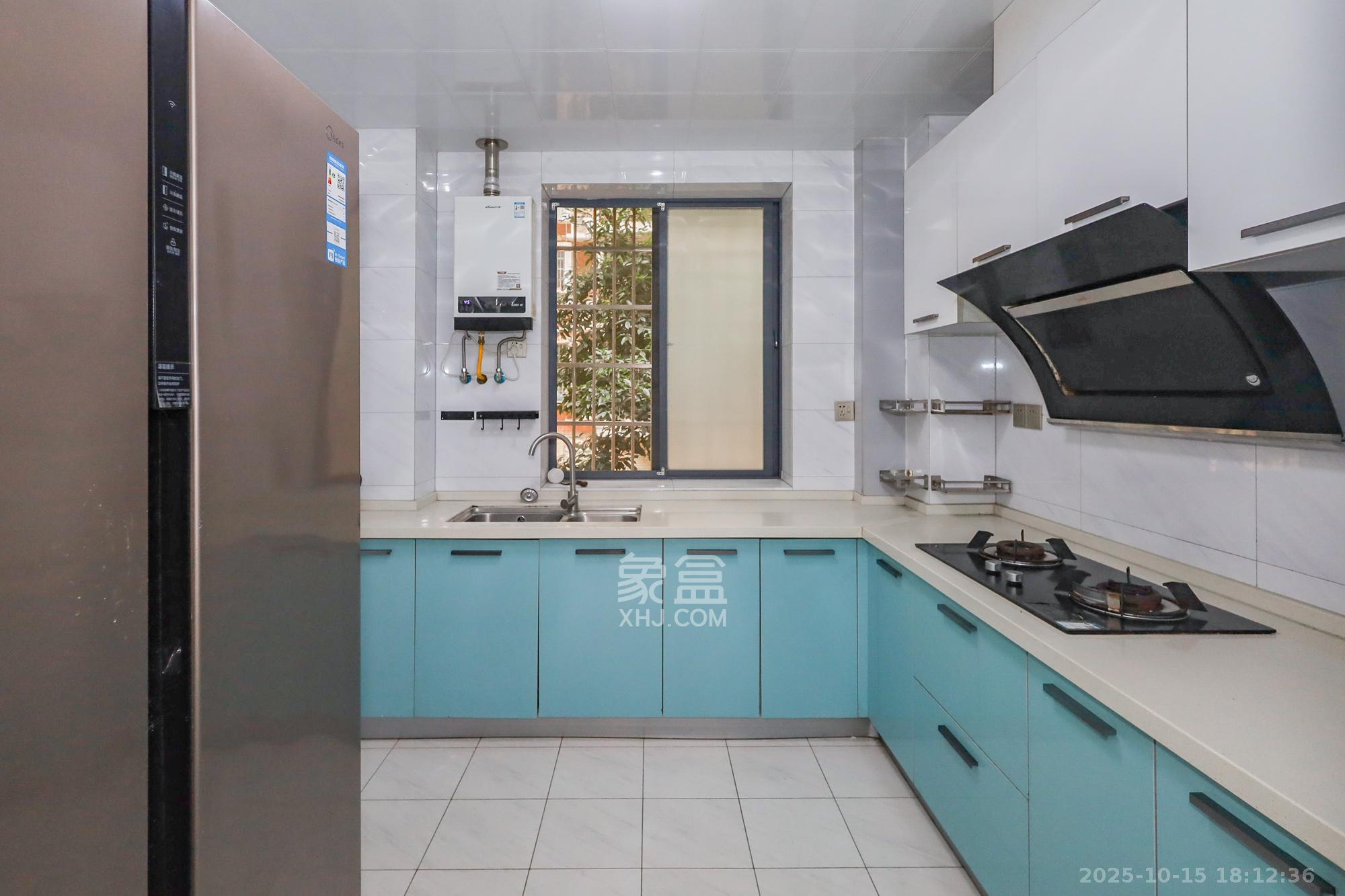 枫林绿洲  2室2厅1卫    68.8万厨房