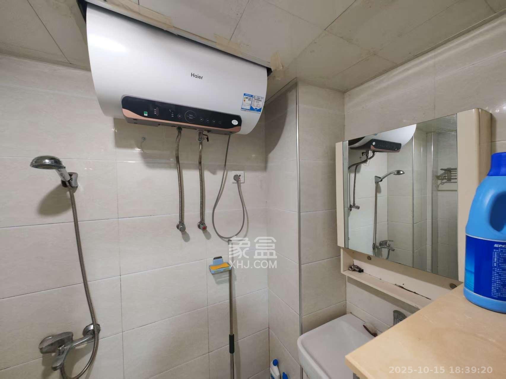 万科魅力之城  1室1厅1卫    1400.0元/月 万科魅力之城  1室1厅1卫    1400.0元/月室内图