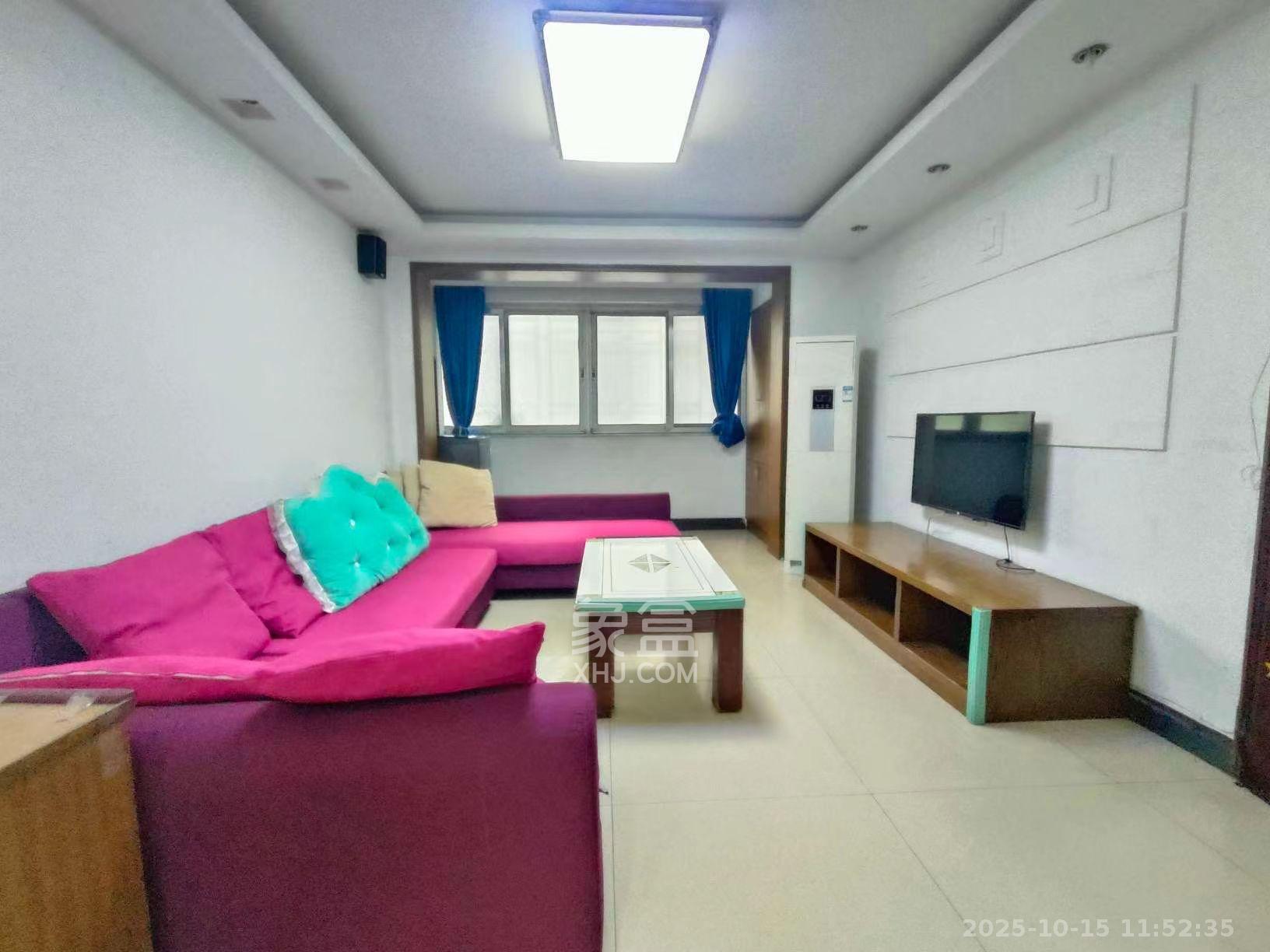 马王堆康复中心宿舍  3室2厅1卫    1800.0元/月