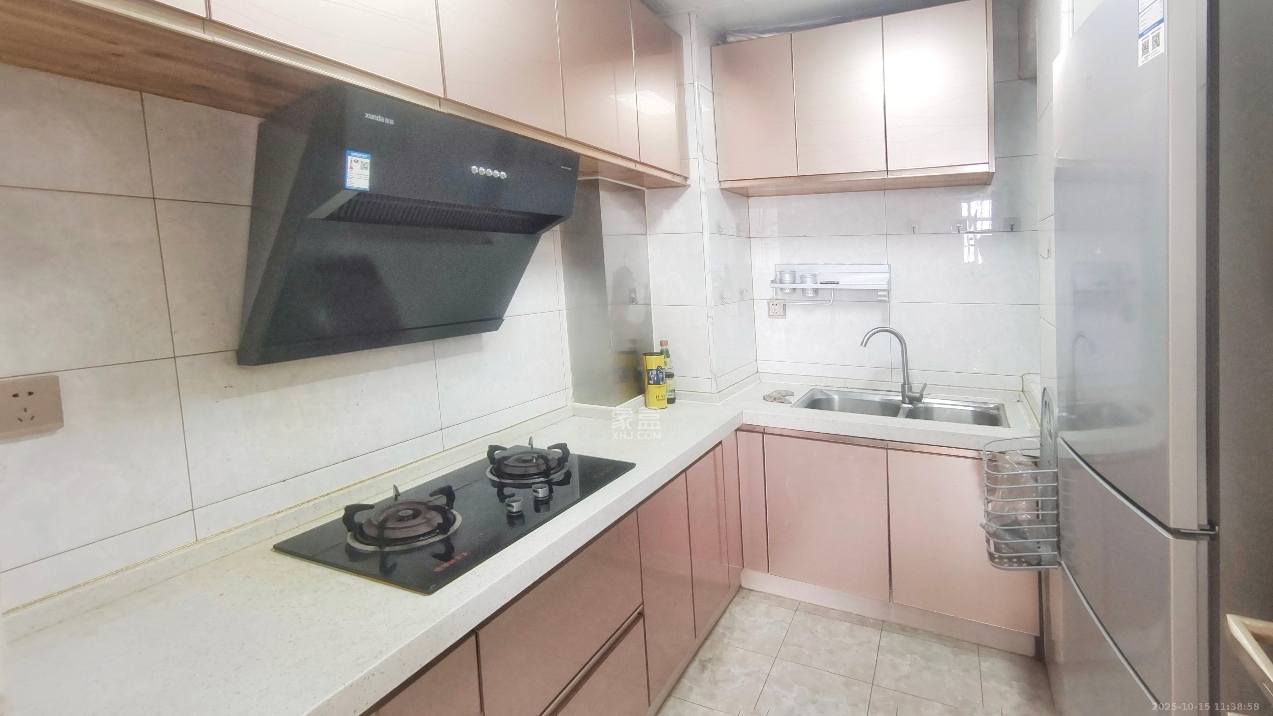 鑫科明珠  2室2厅1卫    2200.0元/月 鑫科明珠  2室2厅1卫    2200.0元/月室内图