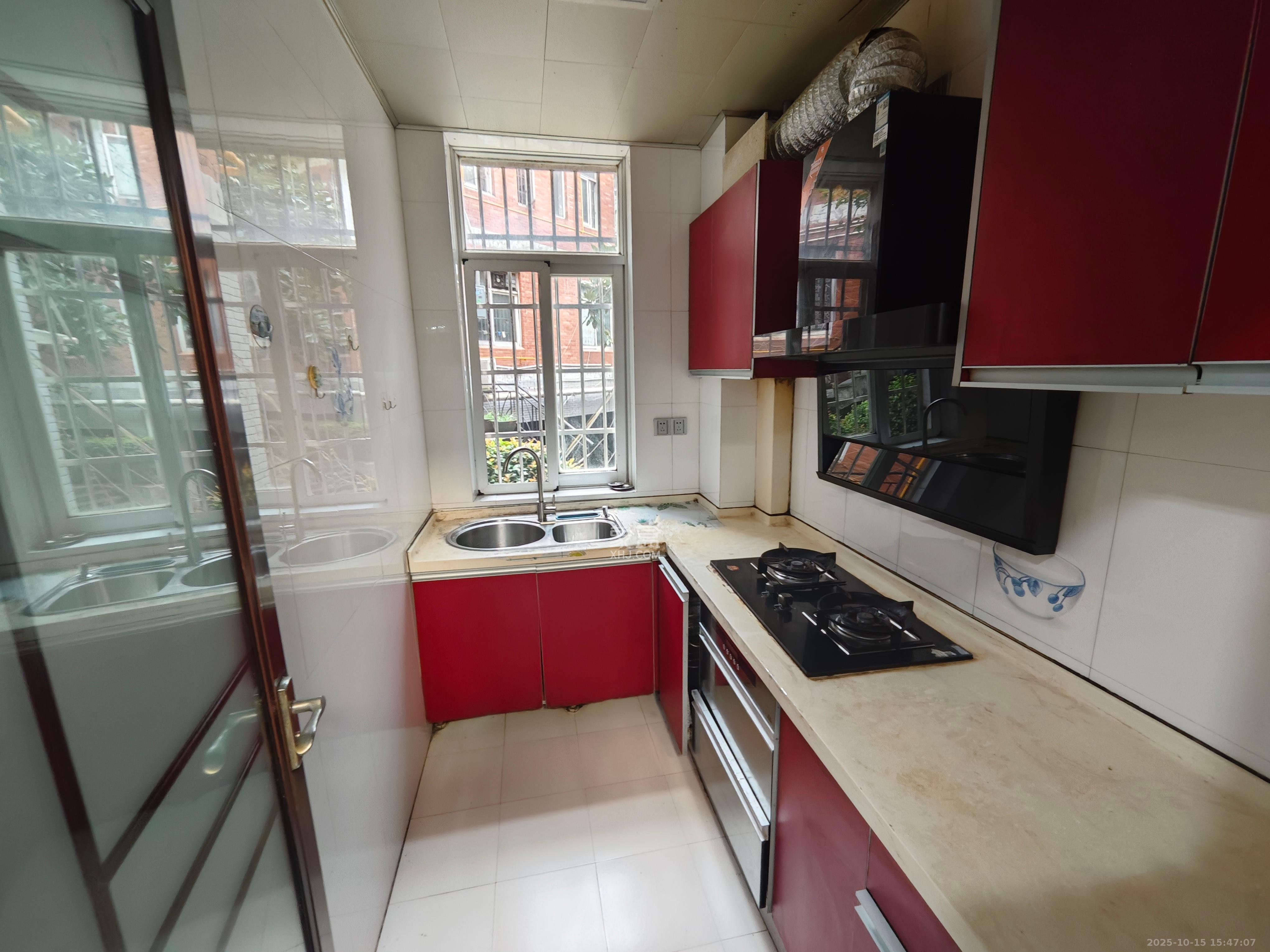 山水人家一二期 2室2厅1卫 1550.0元/月 山水人家一二期 2室2厅1卫 1550.0元/月室内图