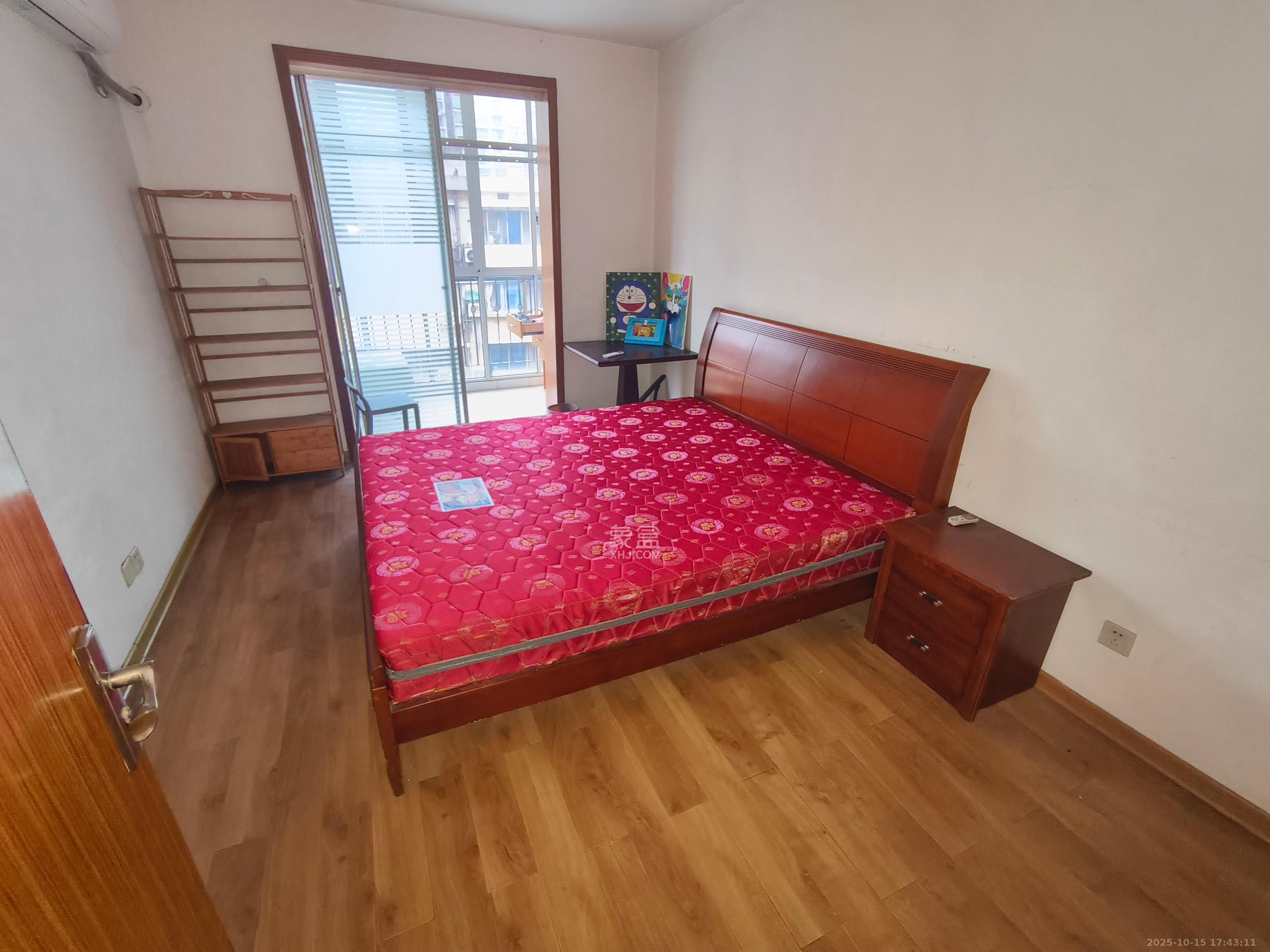 紫薇苑 4室2厅2卫 1800.0元/月 紫薇苑 4室2厅2卫 1800.0元/月室内图