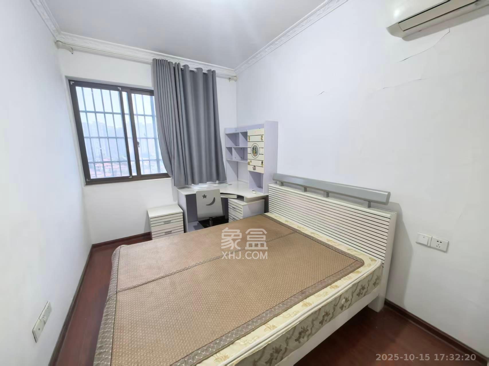 四季星城 3室2厅1卫 1400.0元/月 四季星城 3室2厅1卫 1400.0元/月室内图