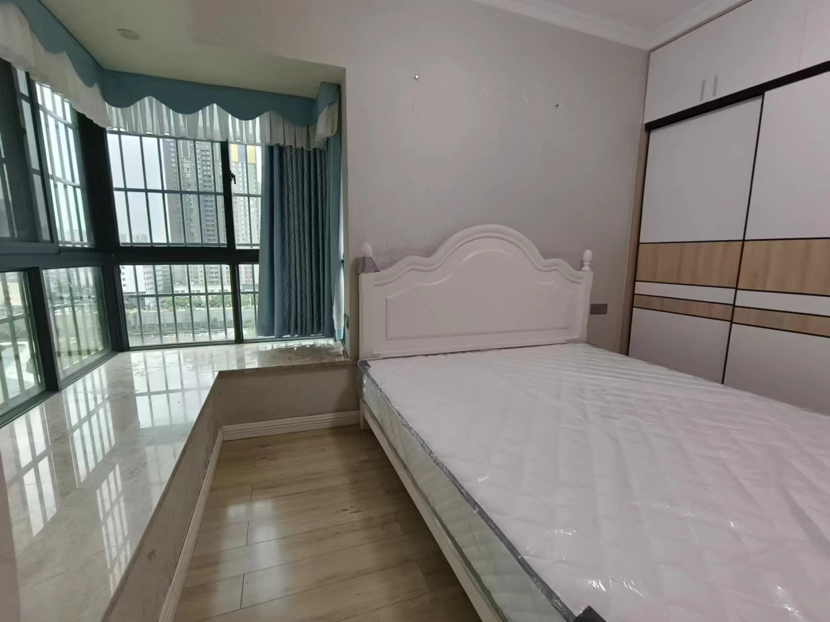 财富和园 3室2厅1卫 1600.0元/月 财富和园 3室2厅1卫 1600.0元/月室内图