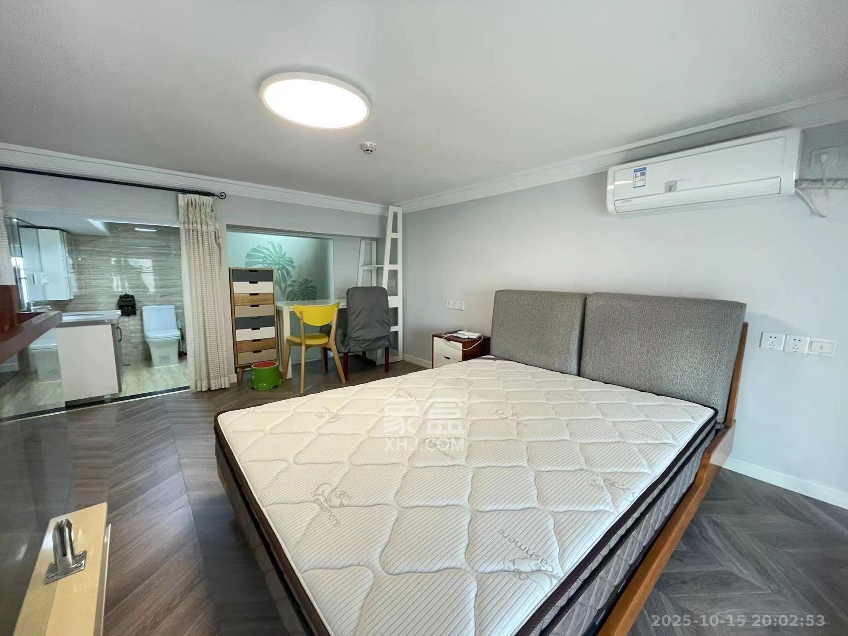 洋湖时代  1室1厅2卫    1800.0元/月室内图