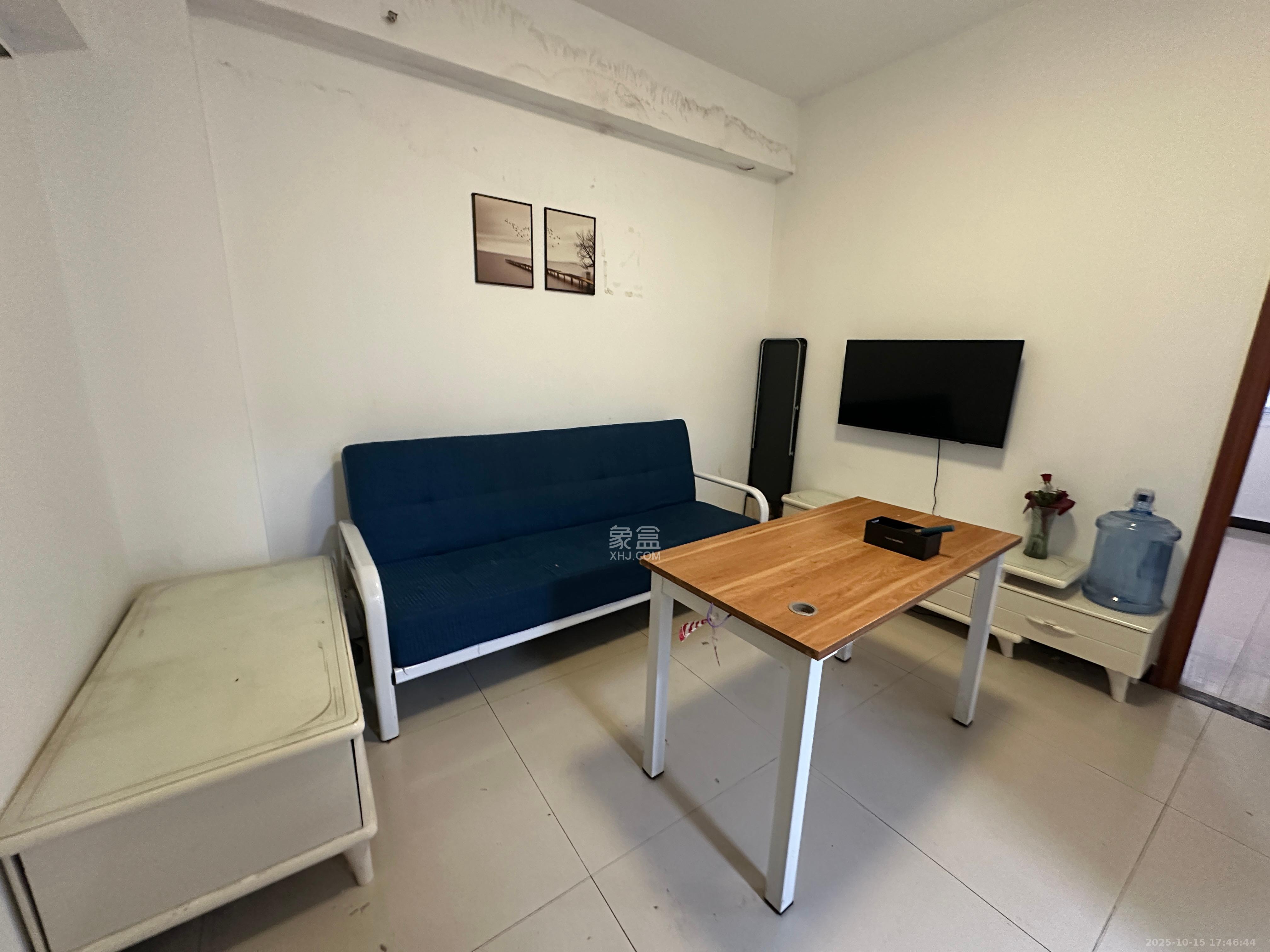 星城新宇颐景苑 1室1厅1卫 1600.0元/月 星城新宇颐景苑 1室1厅1卫 1600.0元/月室内图