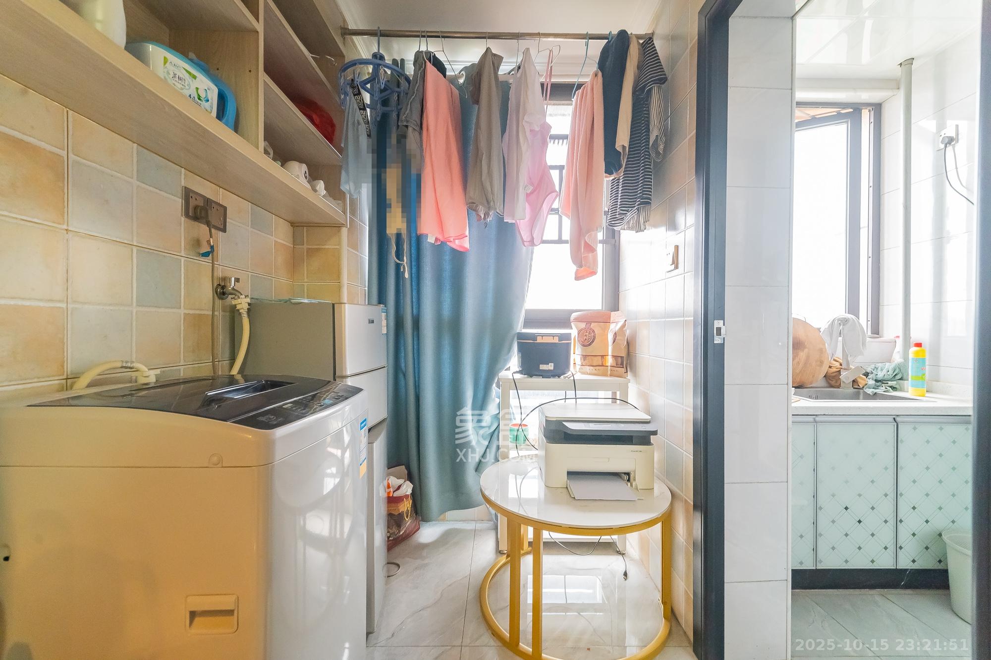 国泰九龙湾  1室1厅1卫    23.8万 国泰九龙湾  1室1厅1卫    23.8万阳台