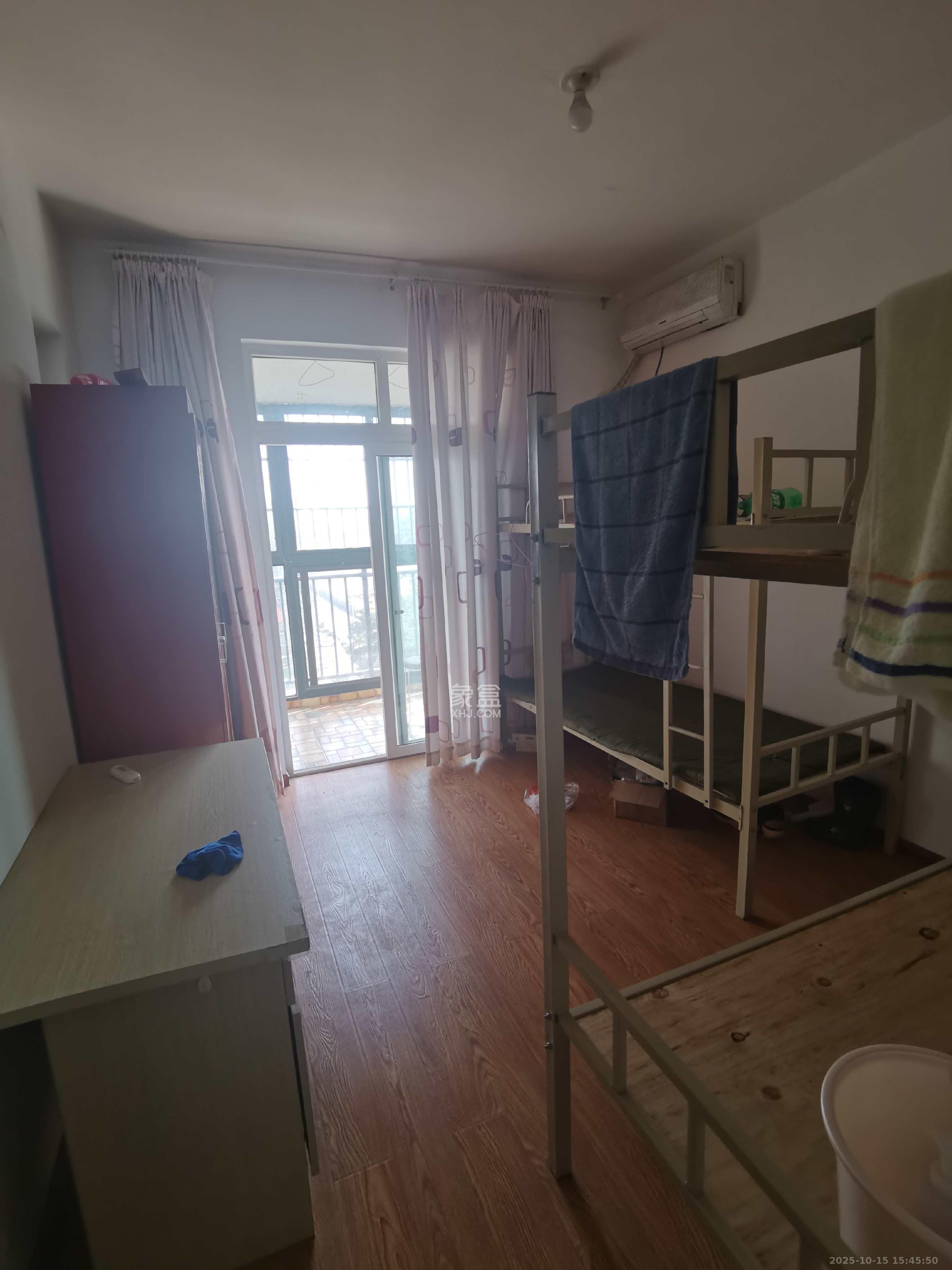 嘉华城（一期）  4室2厅2卫    2600.0元/月室内图