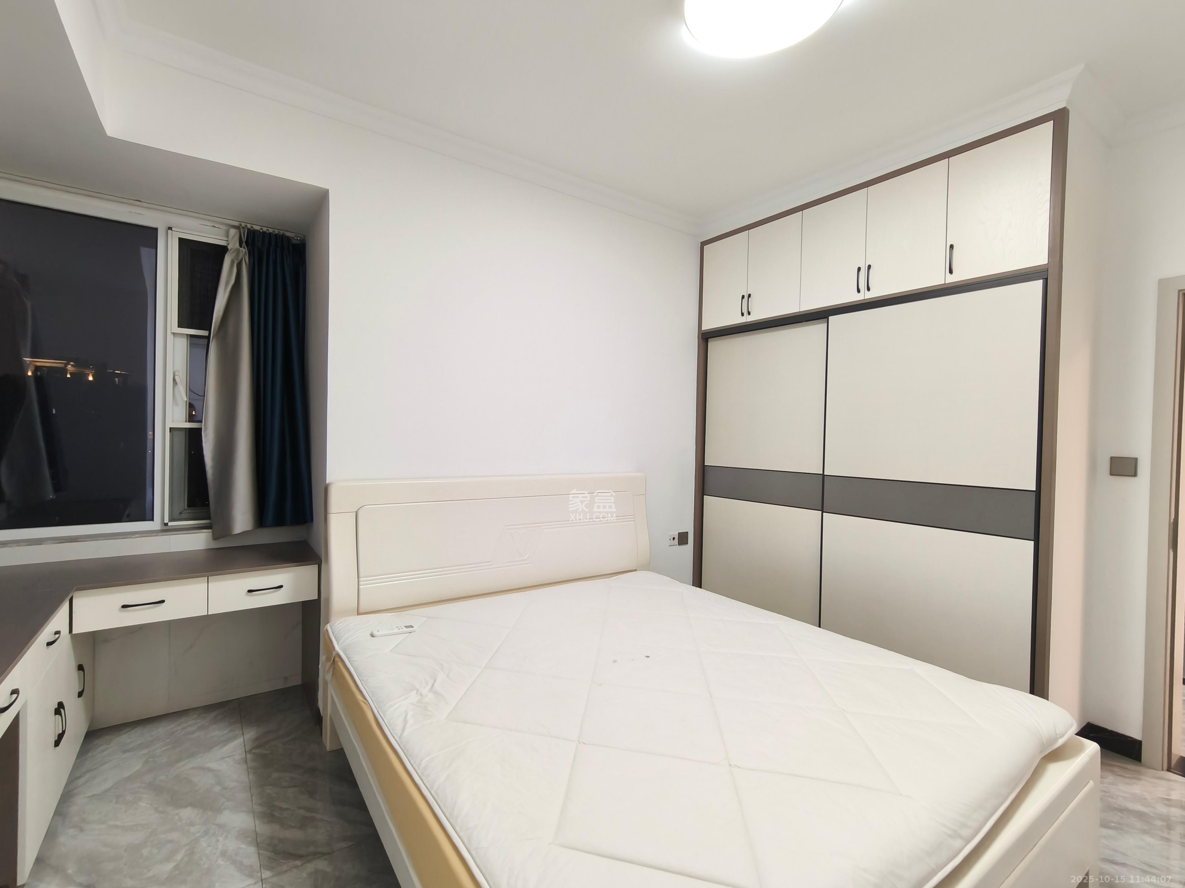 辉煌国际城二期 2室1厅1卫 2600.0元/月 辉煌国际城二期 2室1厅1卫 2600.0元/月室内图