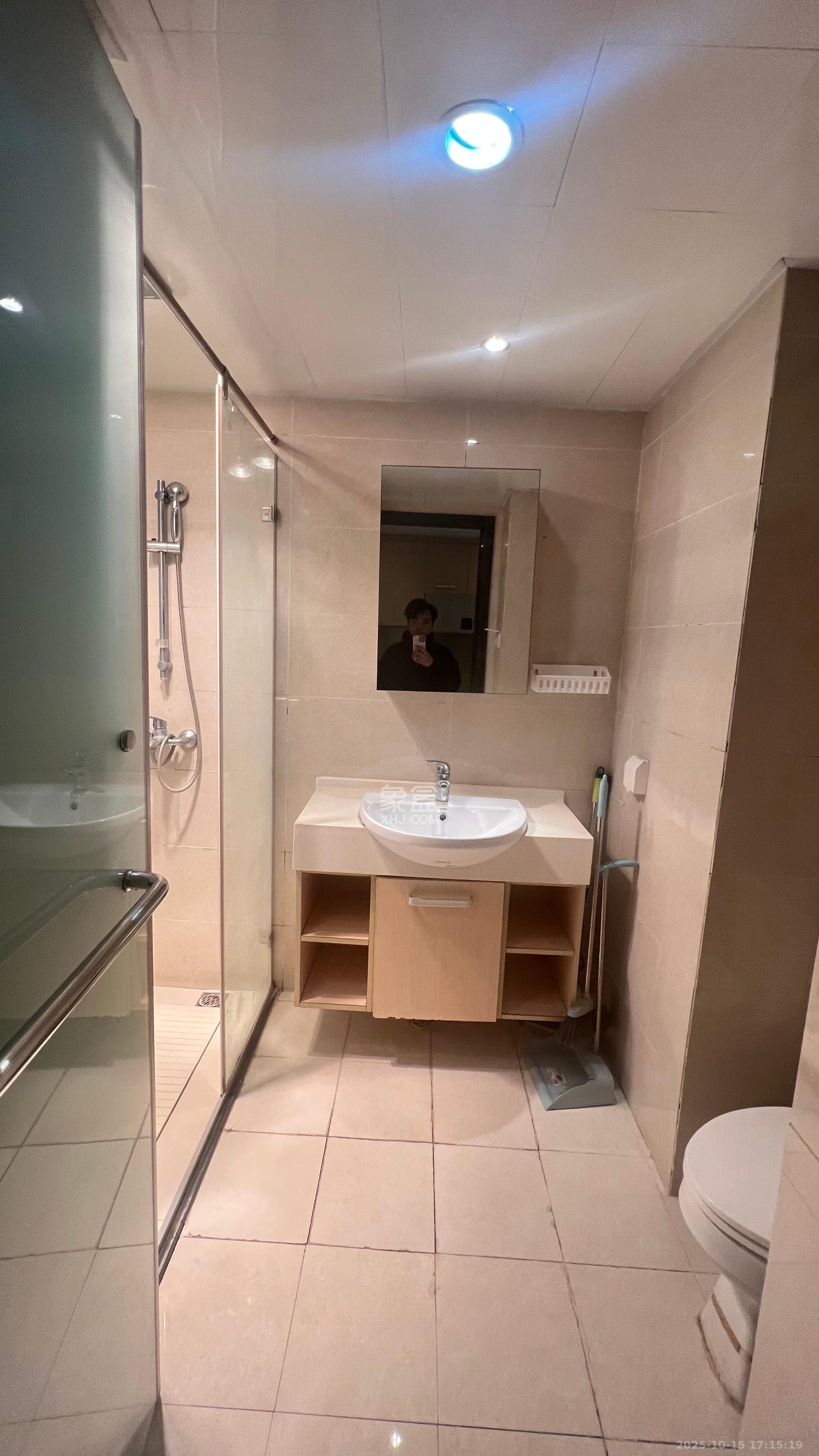 融科檀香山（融科紫檀、香山国际）  1室1厅1卫    1700.0元/月室内图